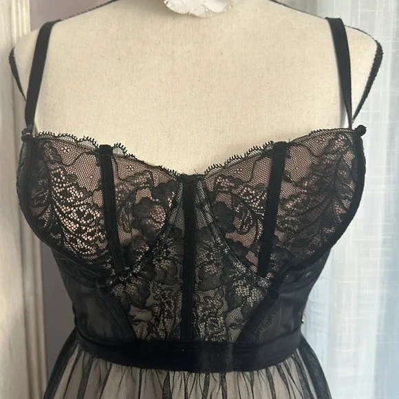 💗 Adore Me sexy black bodice sheer chemise 38D NWOT supportive nightgown