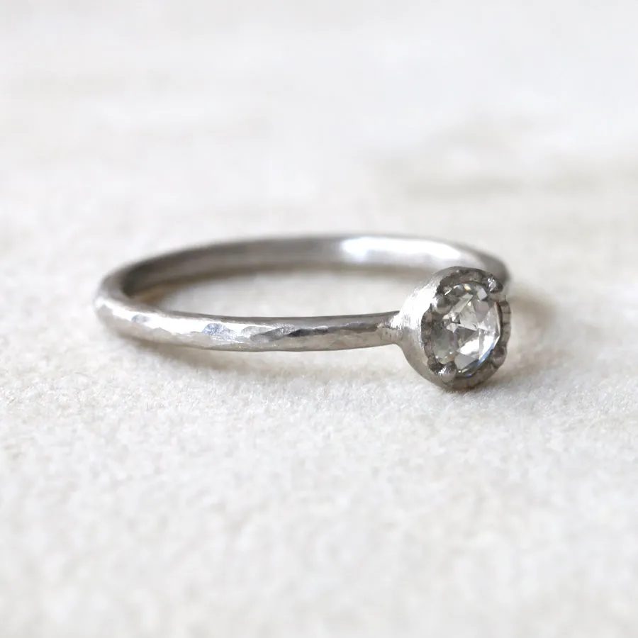 0.21ct colorless diamond ring