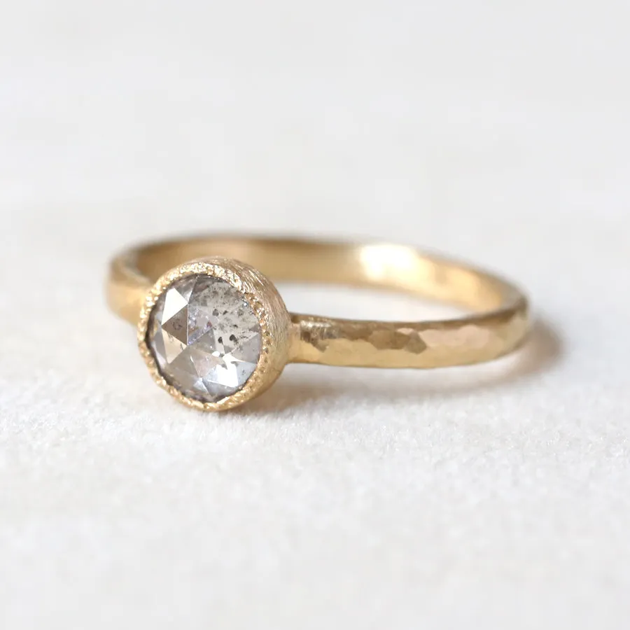 0.92ct salt & pepper diamond ring