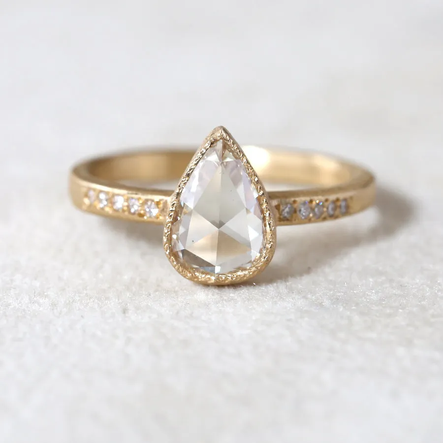 0.98ct light champagne rose cut diamond ring