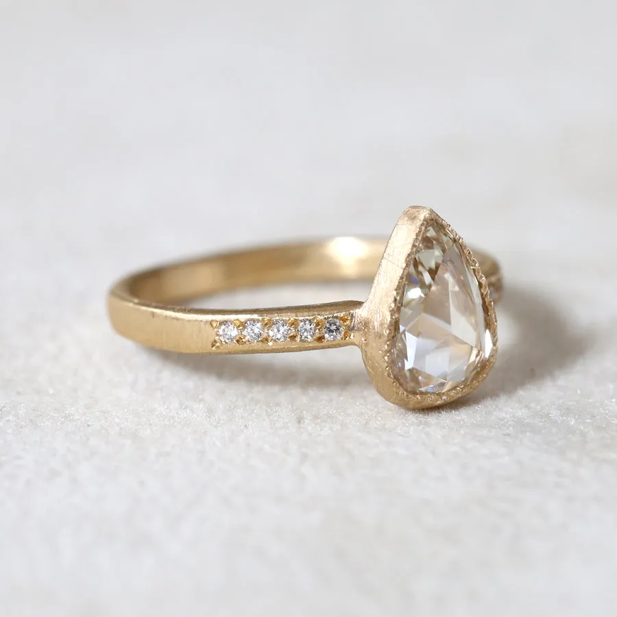 0.98ct light champagne rose cut diamond ring