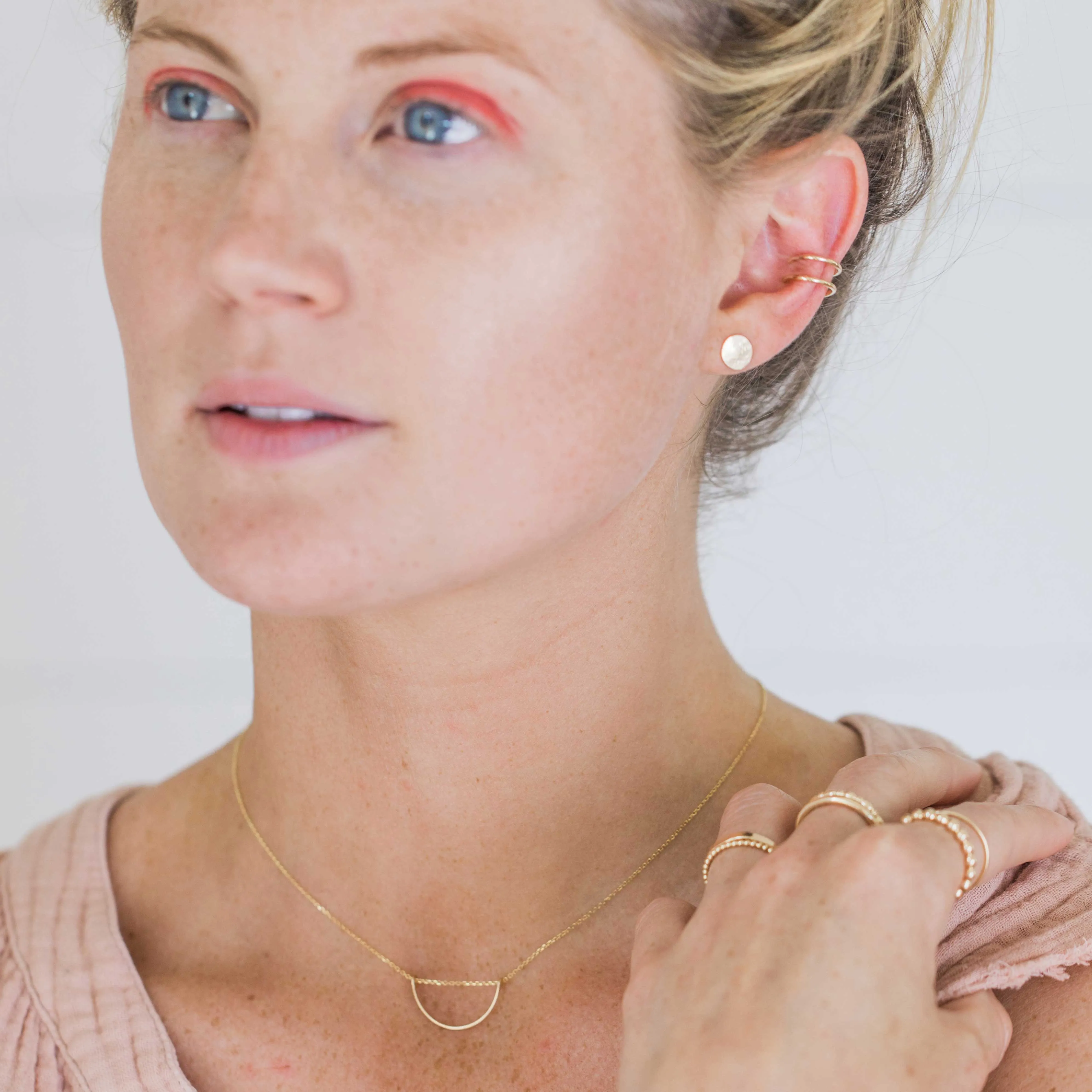 14k Fine Curved Necklace