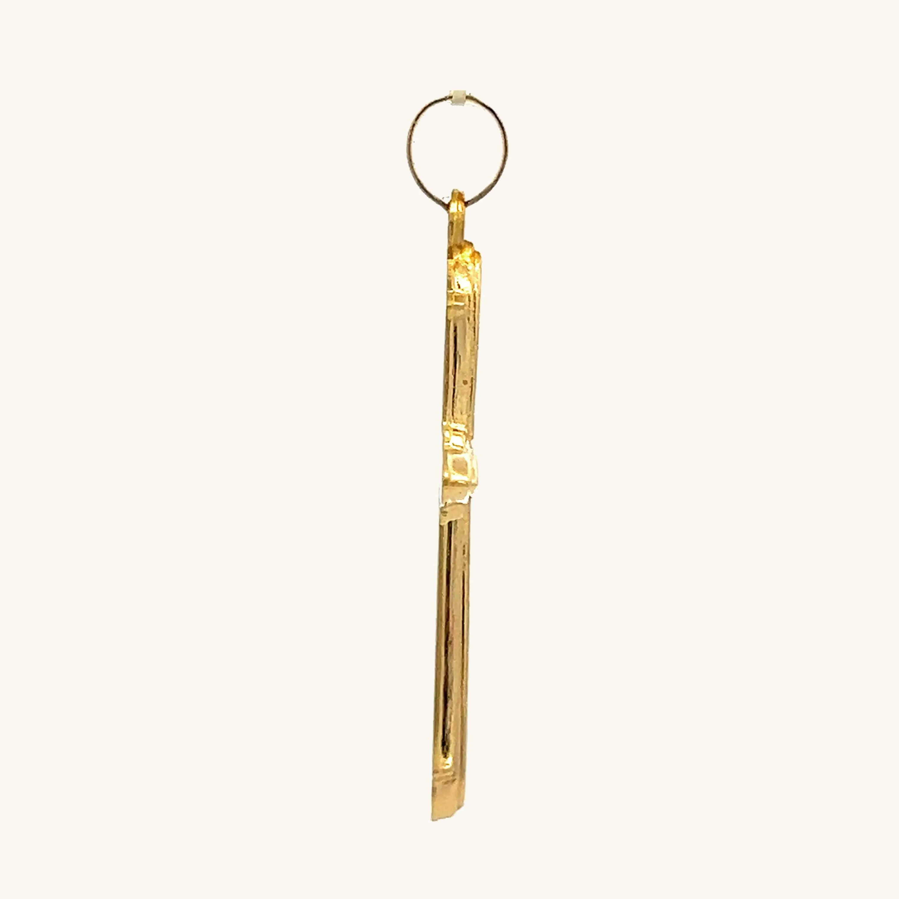14K GOLD TEXTURED CROSS PENDANT