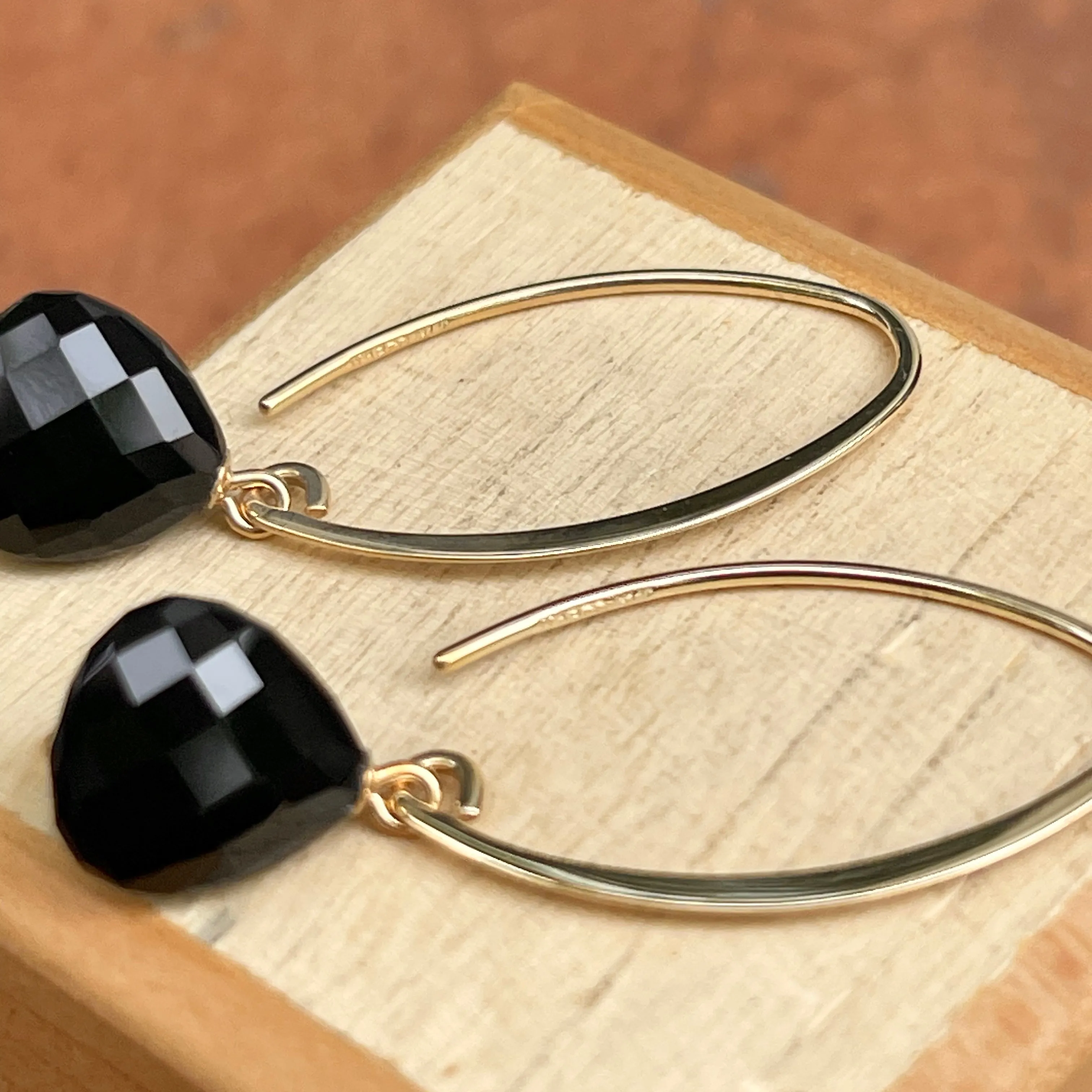 14KT Yellow Gold Checkerboard Onyx Ear Wire Earrings
