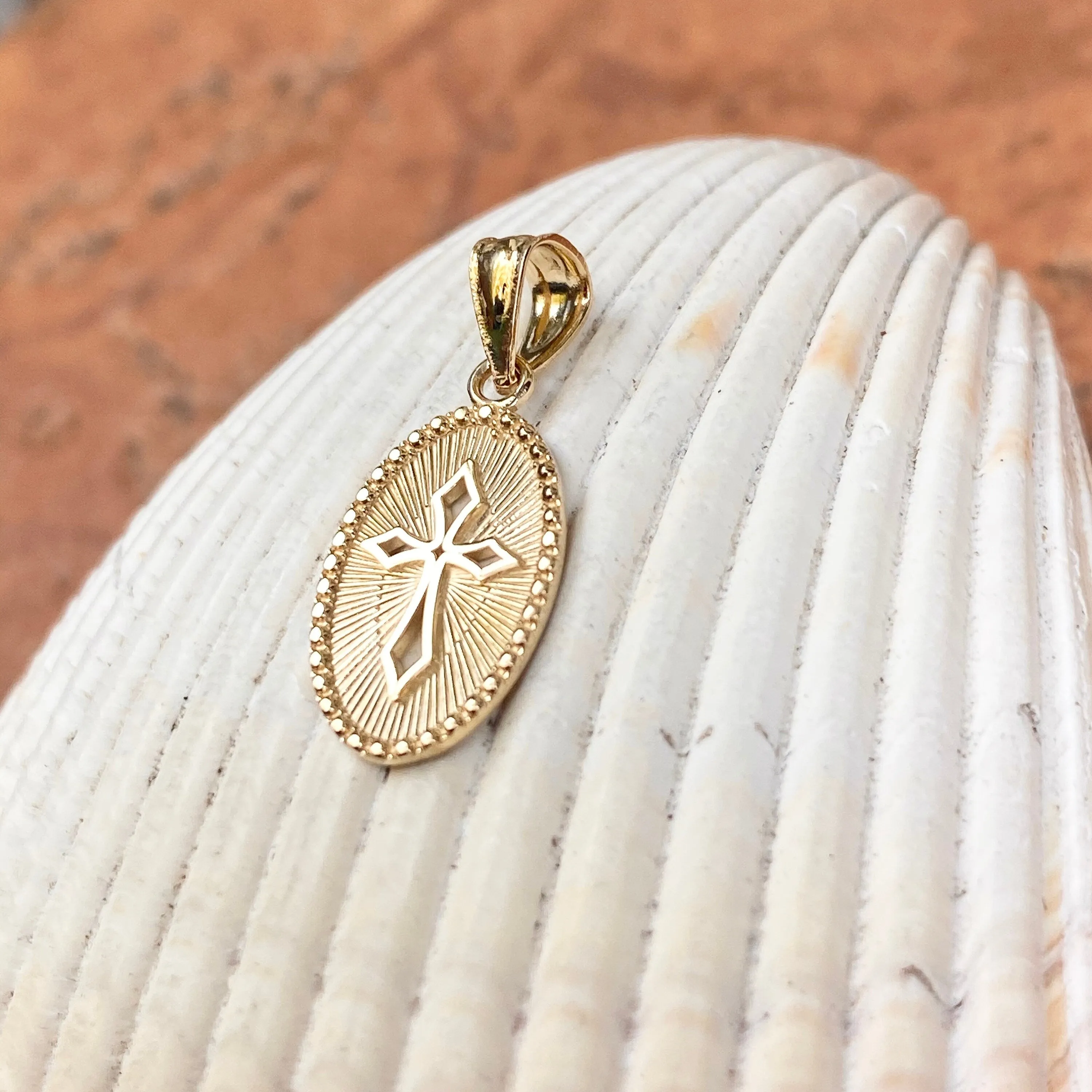 14KT Yellow Gold Oval Textured Cut-Out Cross Pendant Charm