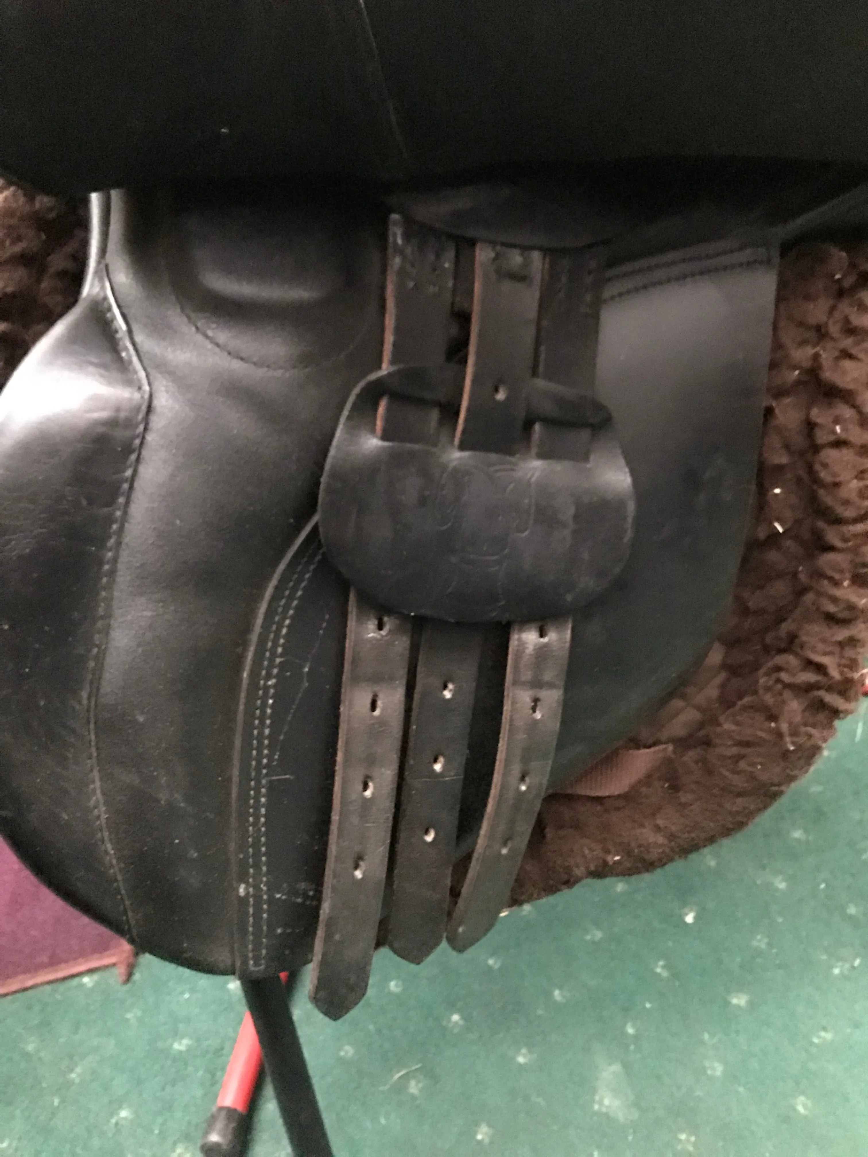 17” Equestrian Deluxe Black  Medium Fit Saddle