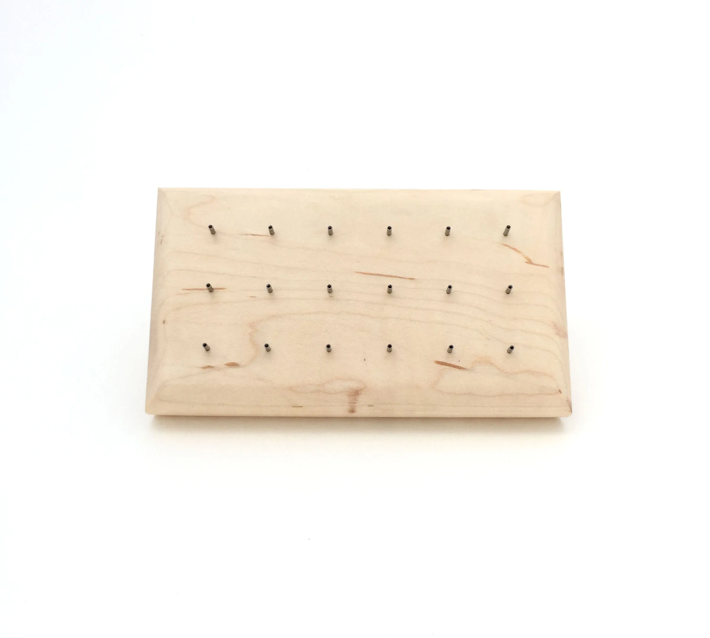 18 Hole Threaded Display