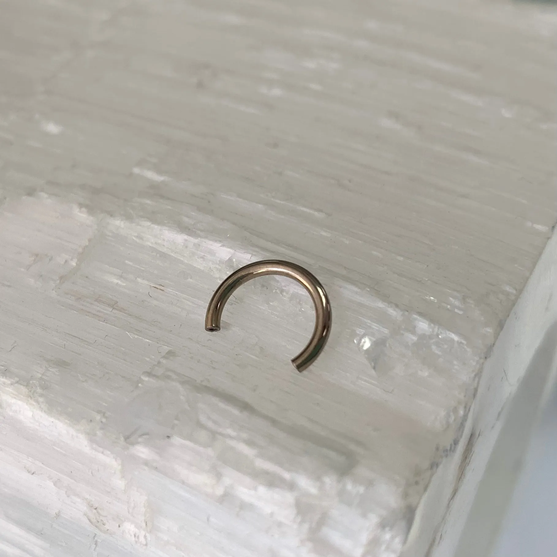 18k Solid Gold Circular Barbell Shaft