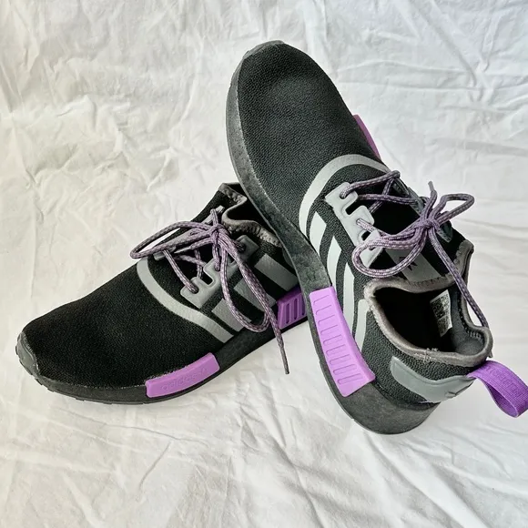 Adidas Original NMD_R1 GX5694 size M 5.5 / W6.5 (Big Boys 6.5) 25cm --NEW--