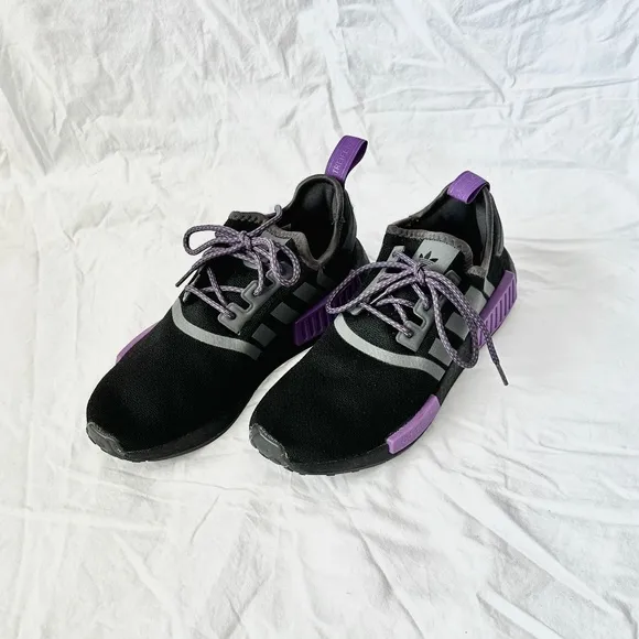 Adidas Original NMD_R1 GX5694 size M 5.5 / W6.5 (Big Boys 6.5) 25cm --NEW--