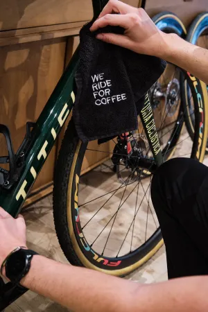 All-purpose towel with carabiner