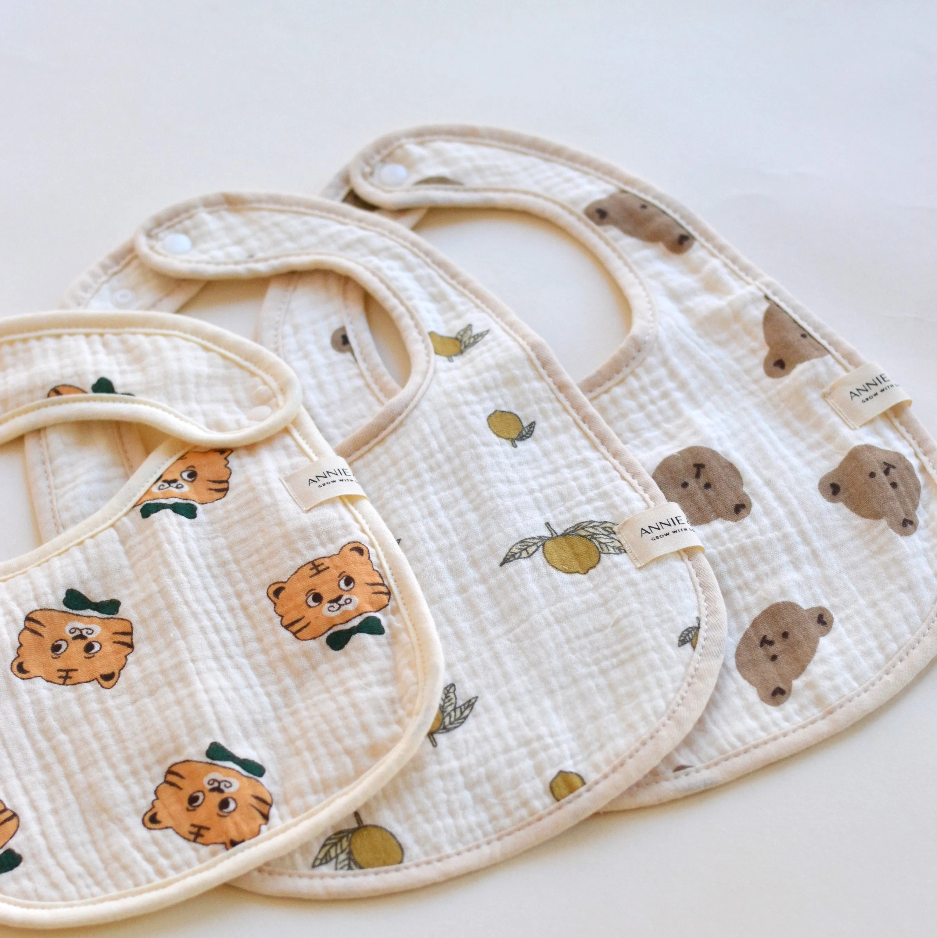 Annie & Charles | Muslim Tiger Bib
