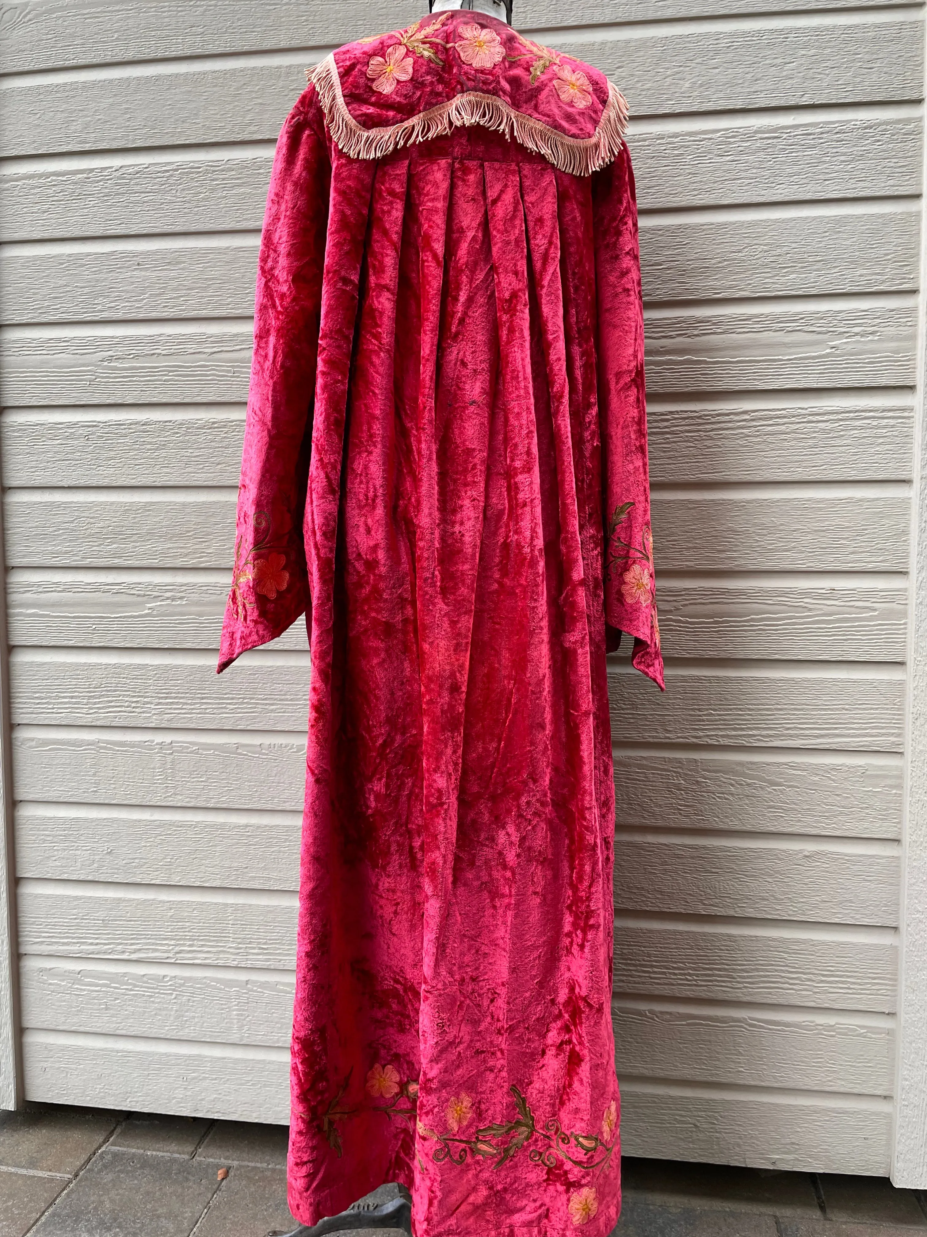 Antique Odd Fellows Grand Master Floral Velvet Robe