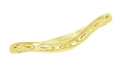 Art Deco Olive Leaves and Engraved Wheat Curved Wedding Band in 14 Karat Yellow Gold