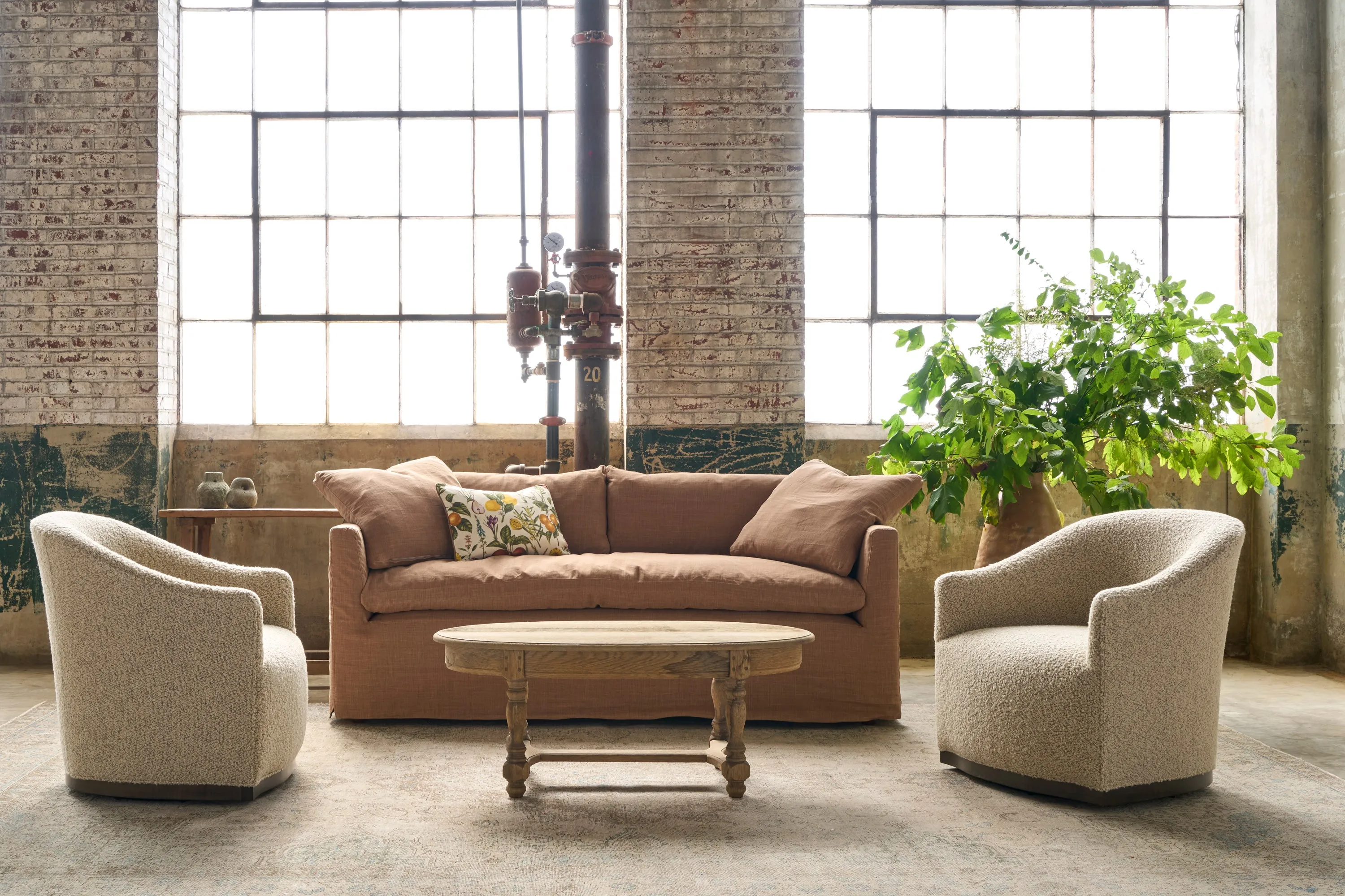 Ava Chair