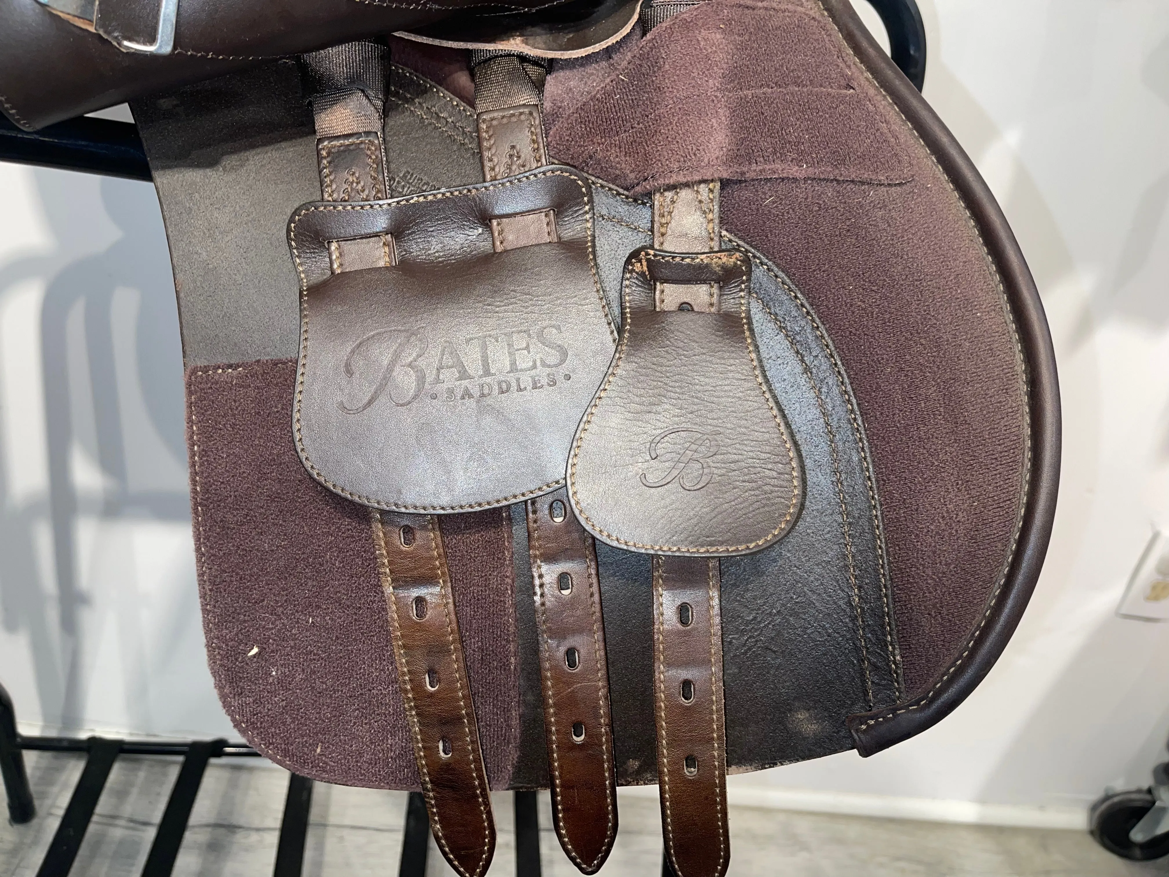 Bates All Purpose  Saddle with Luxe Leather 17in