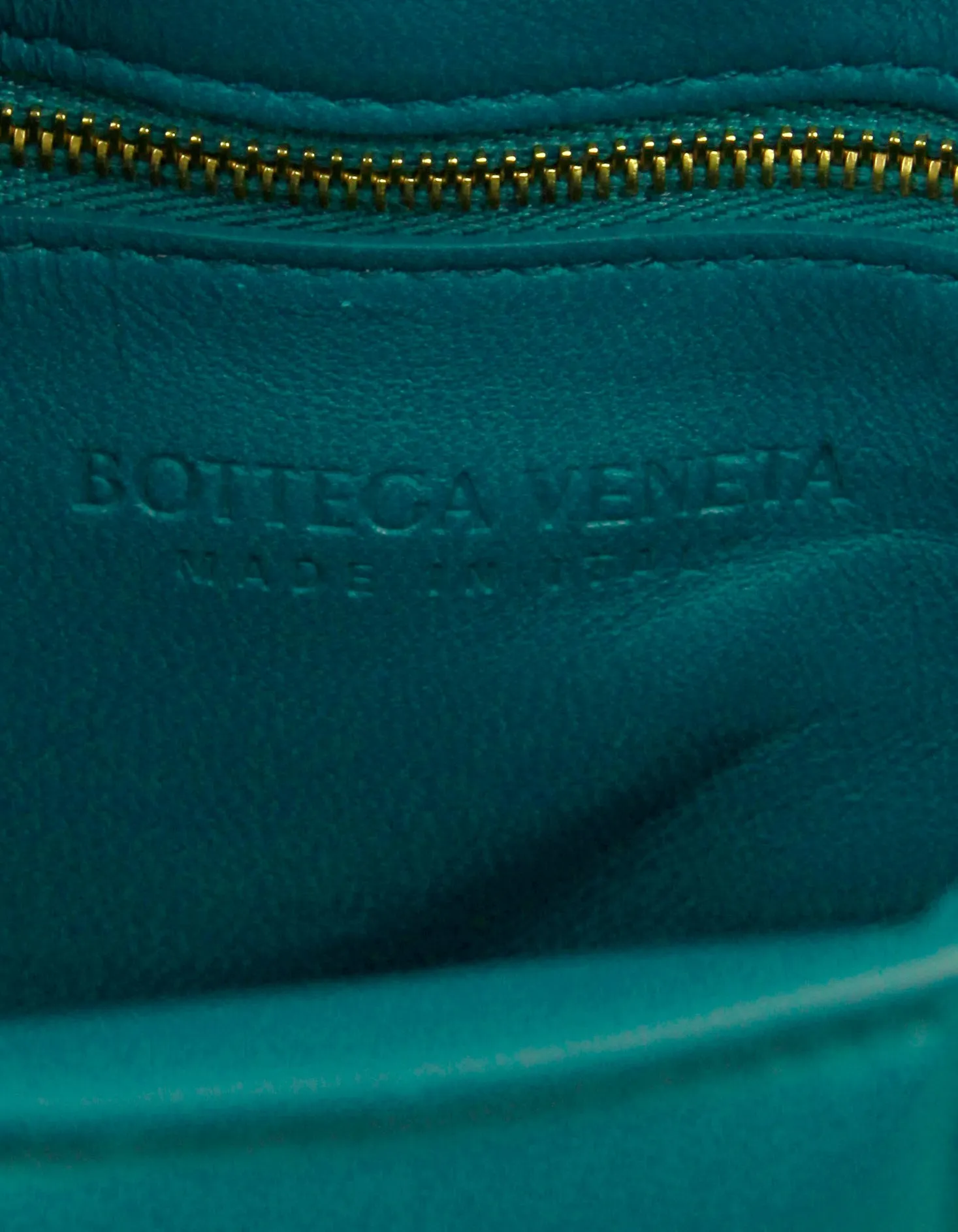 Bottega Veneta Mallard Intrecciato Leather Padded Cassette Bag