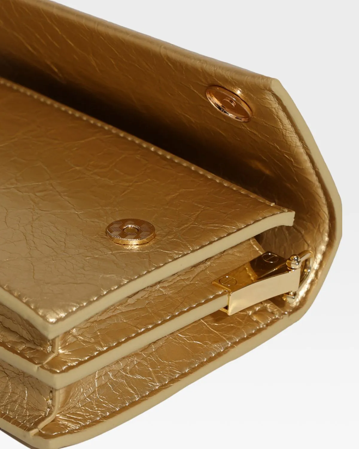 Camila Shoulder Bag in Gold