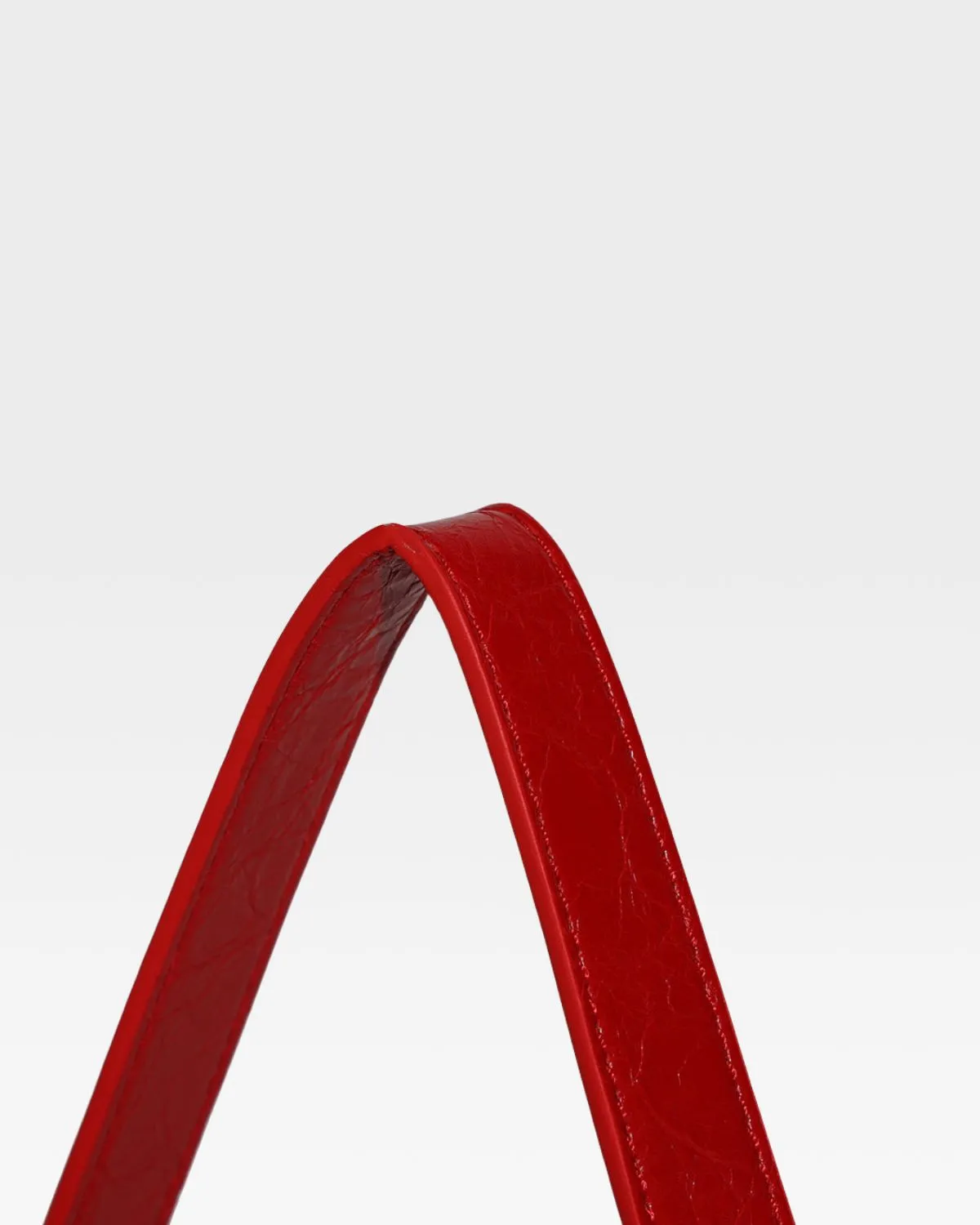 Camila Shoulder Bag in Red