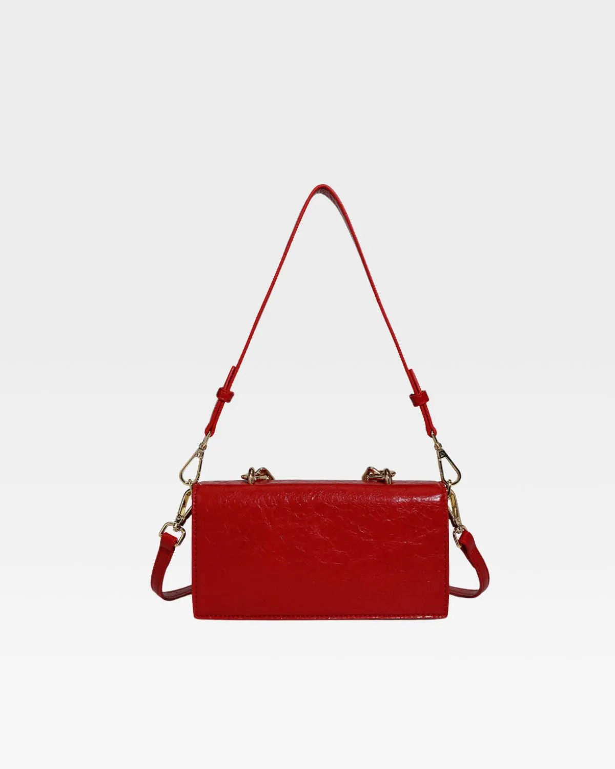 Camila Shoulder Bag in Red