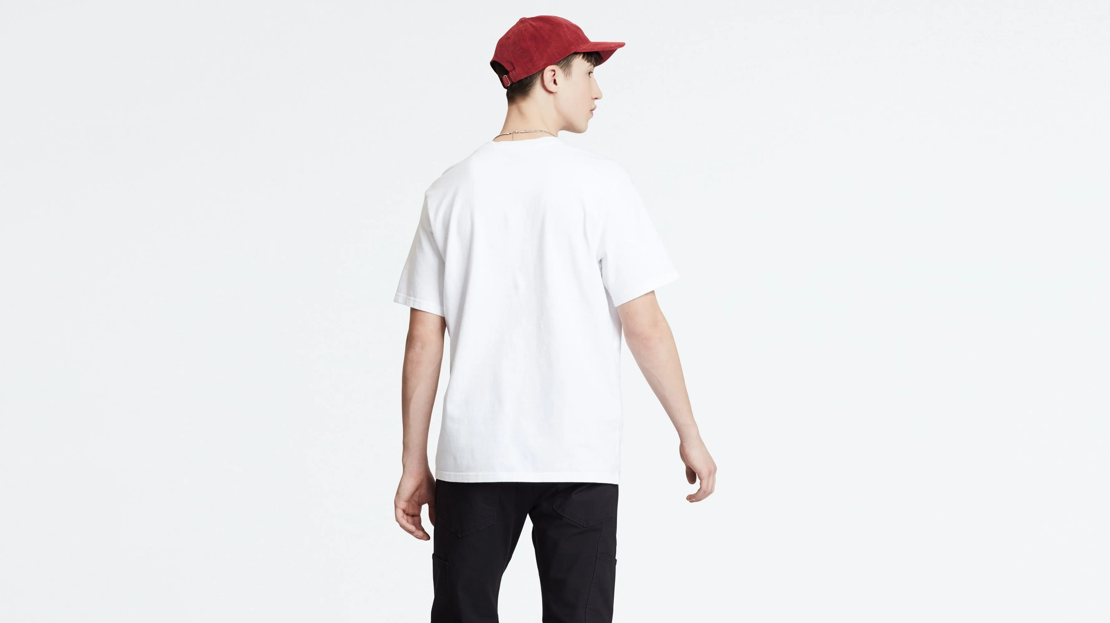 Camiseta Relaxed Graphic Logo Bordado Levi's