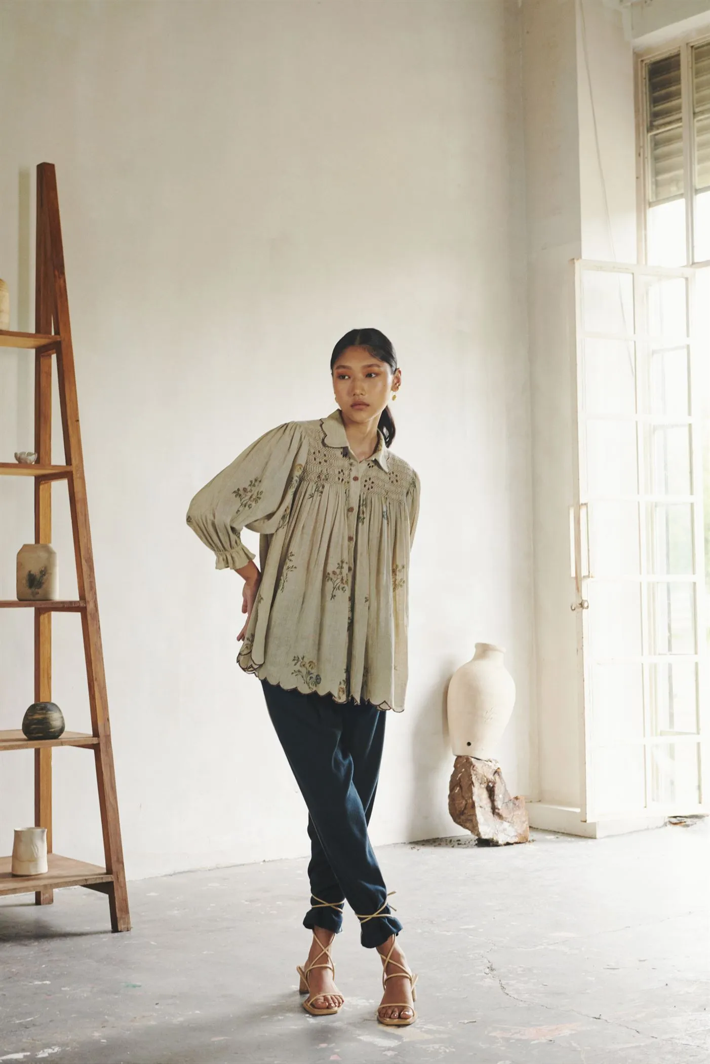 CORD   I   Hiraeth  Judy Shirt Ivory-Dahlia Print