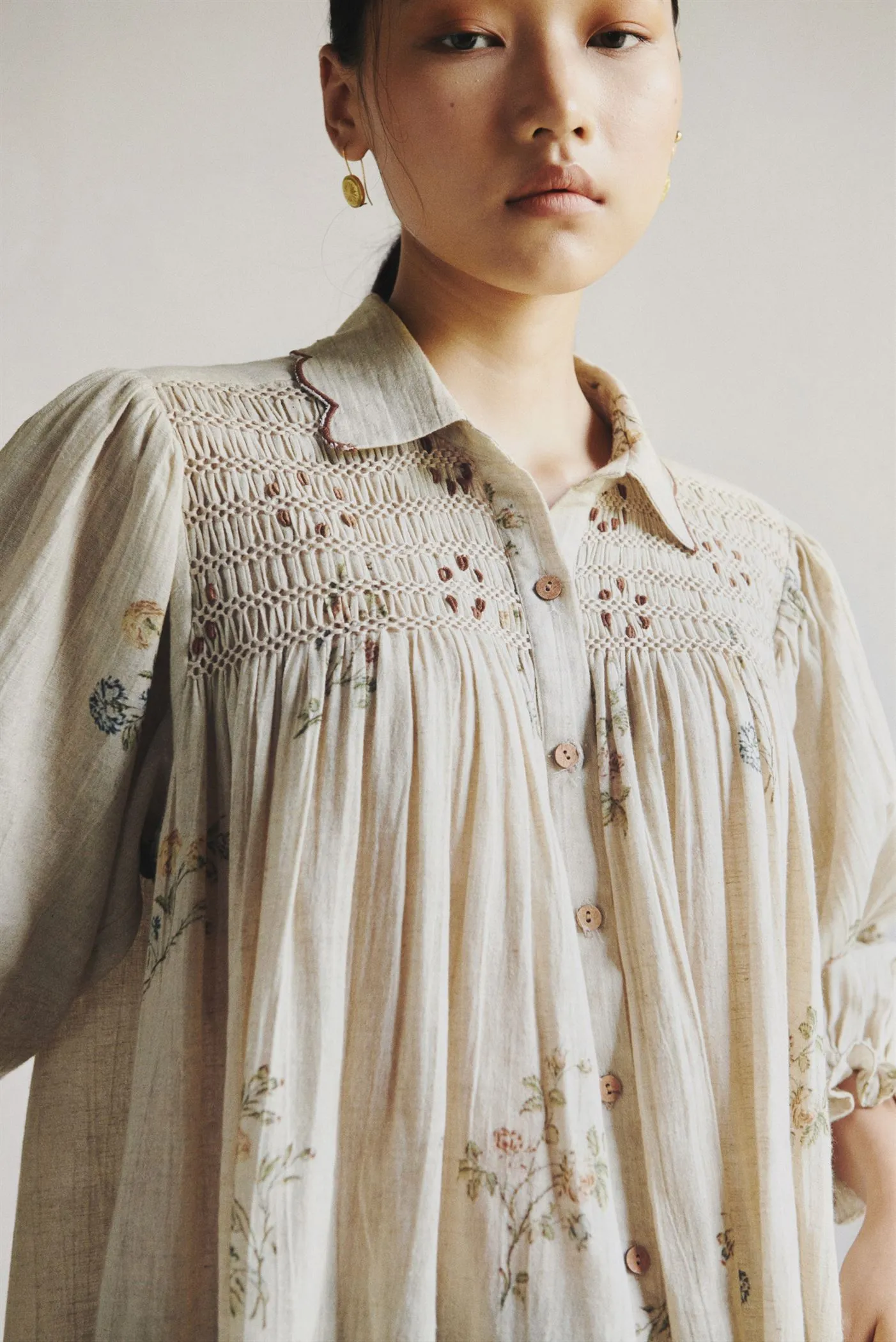 CORD   I   Hiraeth  Judy Shirt Ivory-Dahlia Print