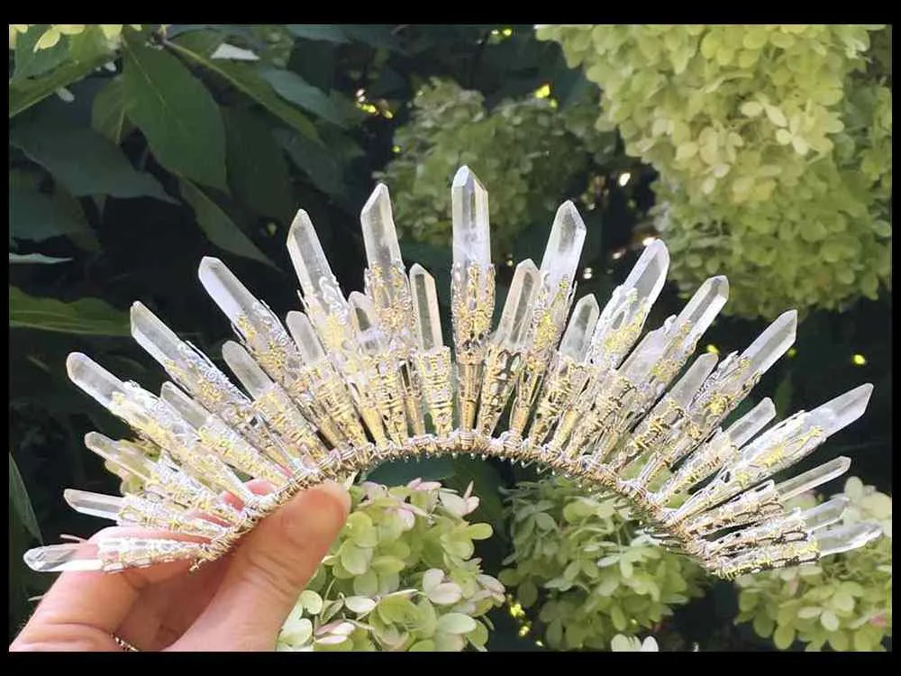 Curved Air Crystal Crown