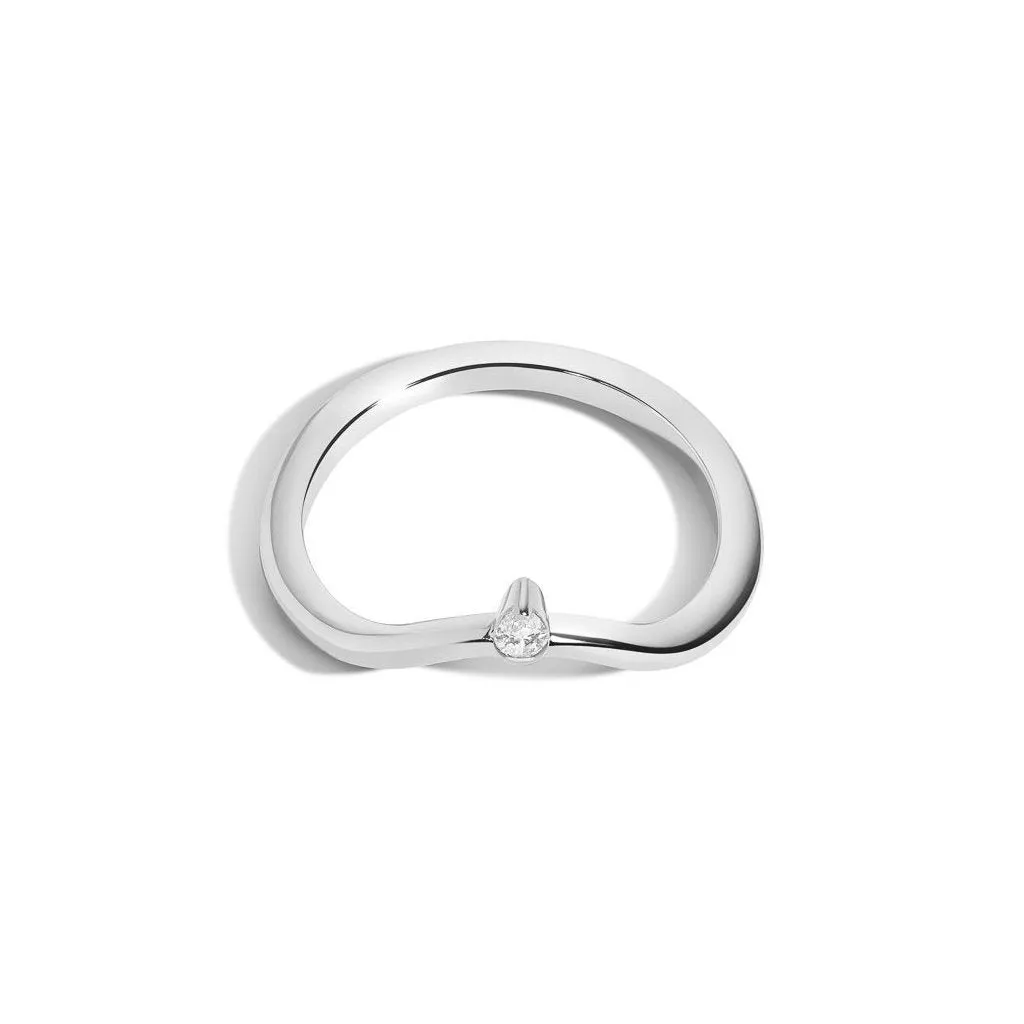 Curved Band With Pear