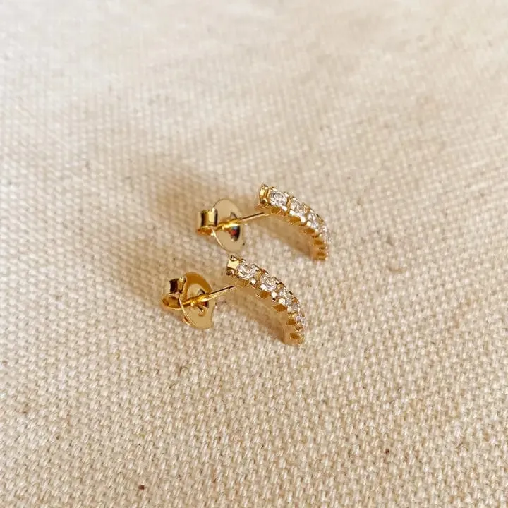 Curved Bar Stud Earrings In Gold