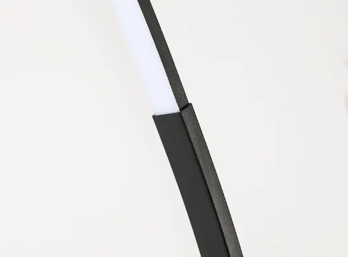 Curved Floor Lamp