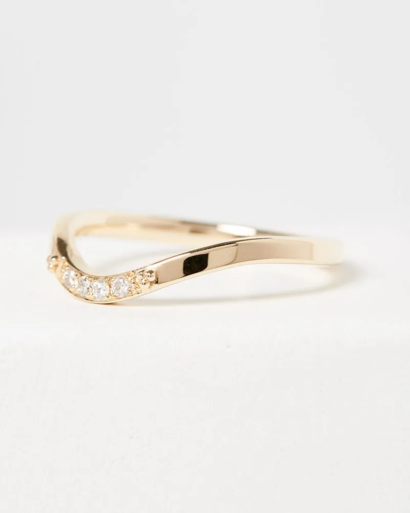 Curved Pavé Diamond Band