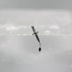 Dagger with Black Diamond Drip 18g/16g Threaded End