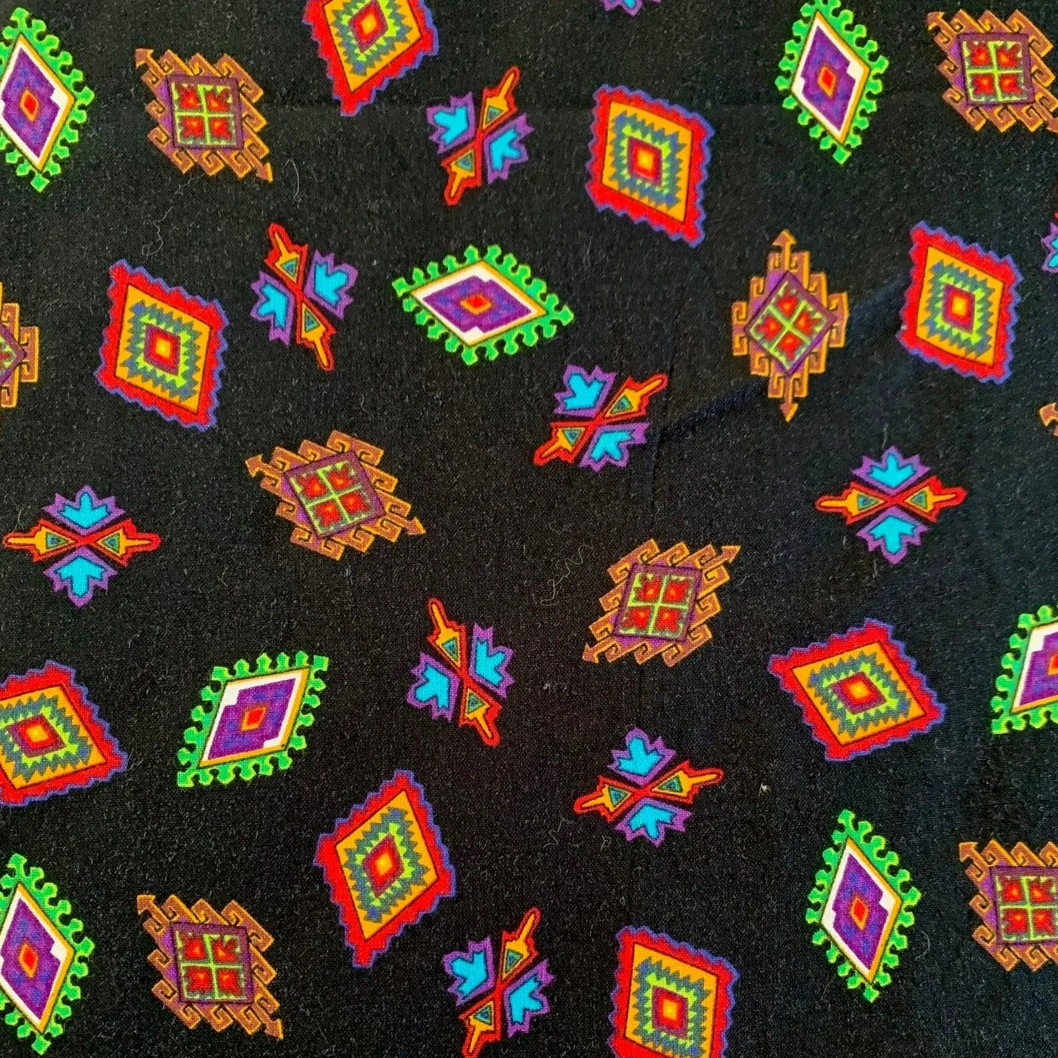 Diamond Shape Objects - 4 YDS