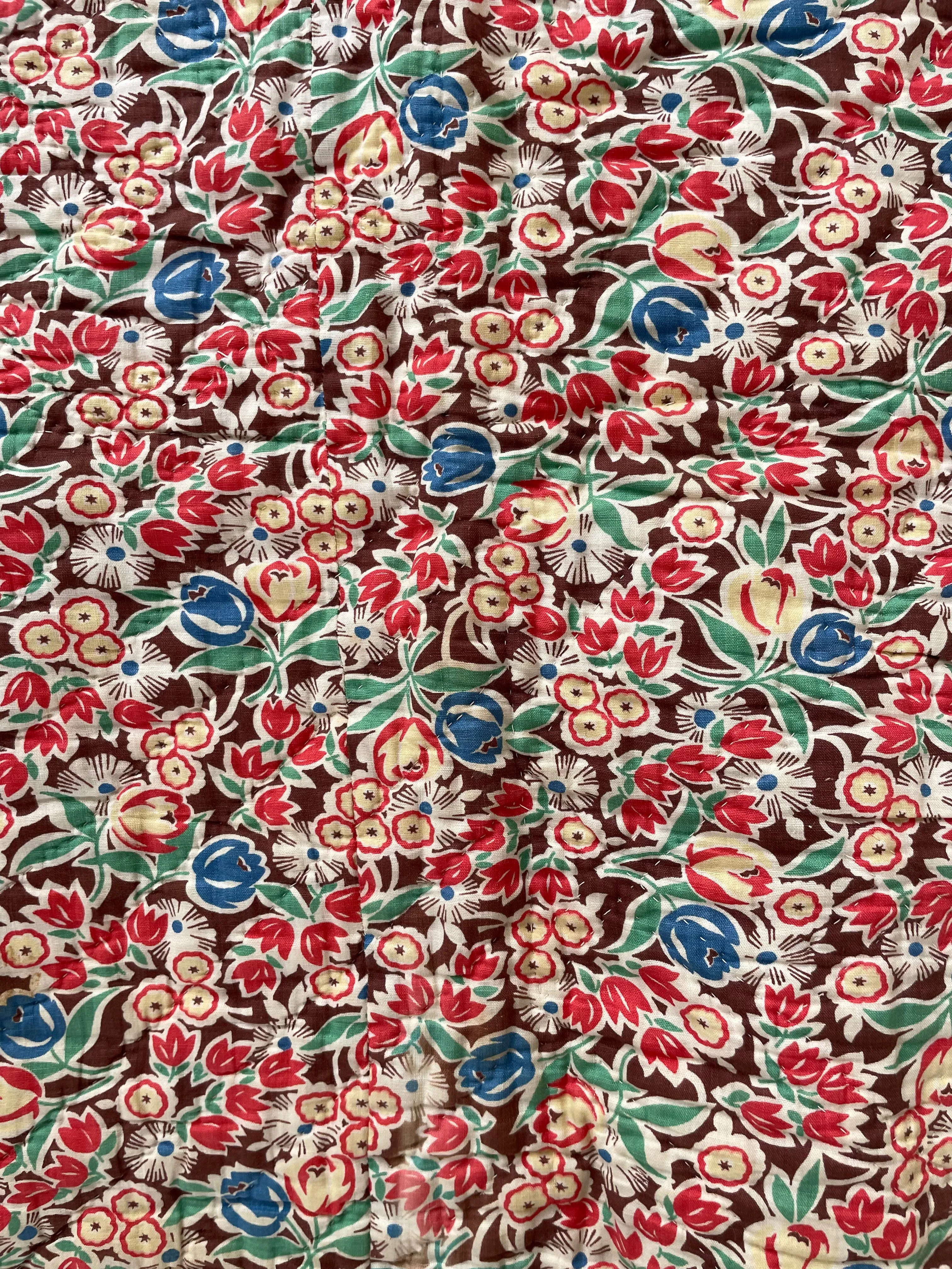 Early 1900s  Calico Patchwork Hand Stitched Quilt