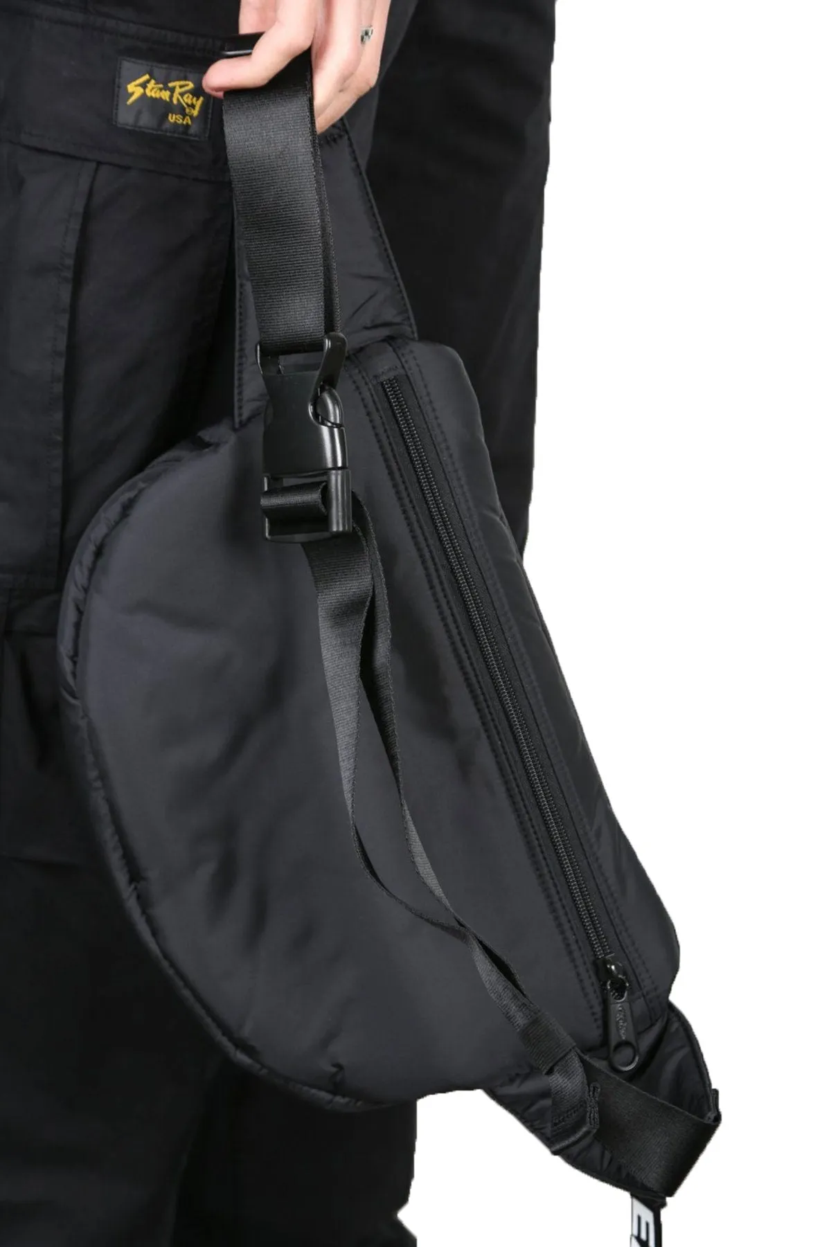 EASTPAK Doggy Bag XXL, Puffed Black, 5.5L