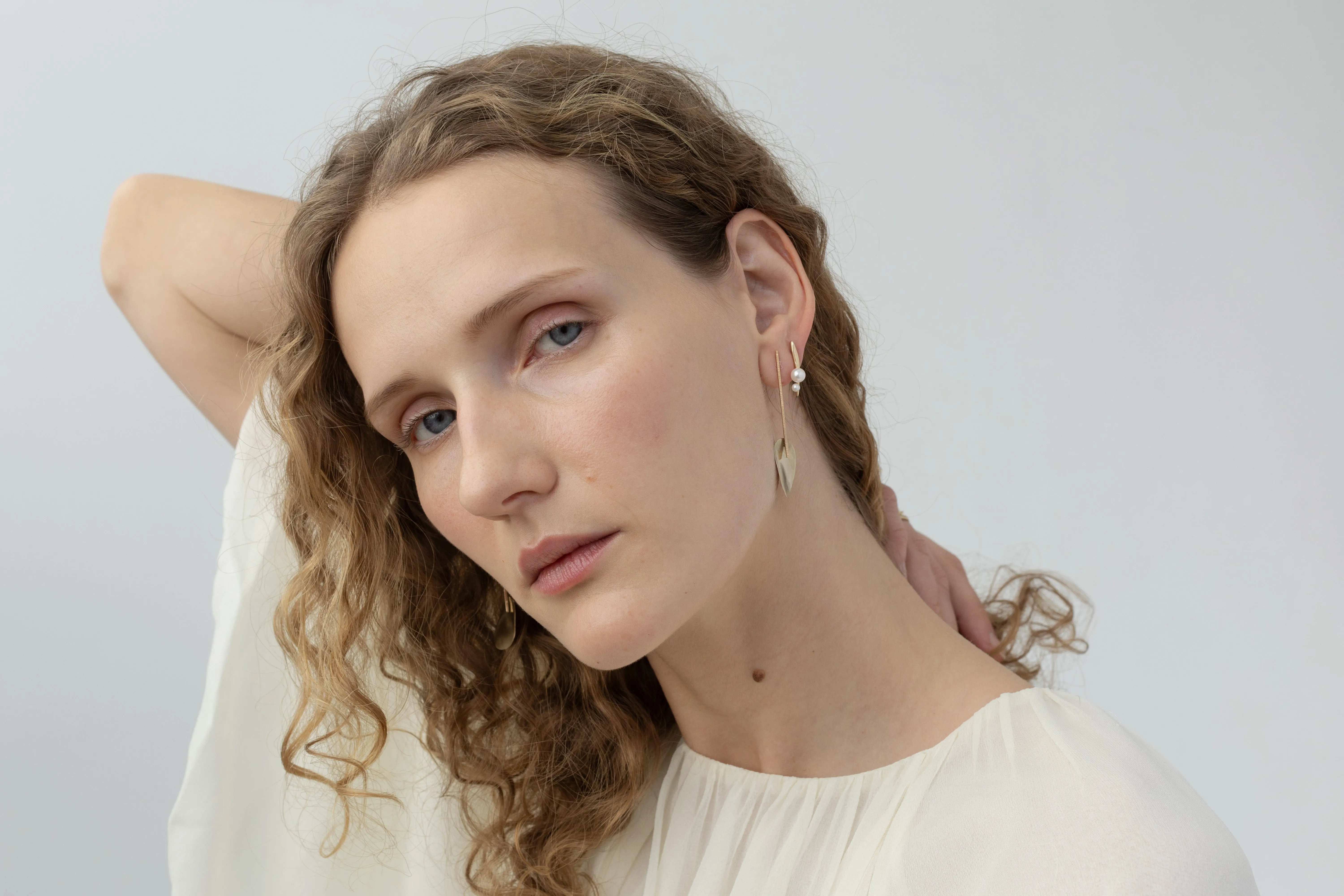 Elodie pearl studs