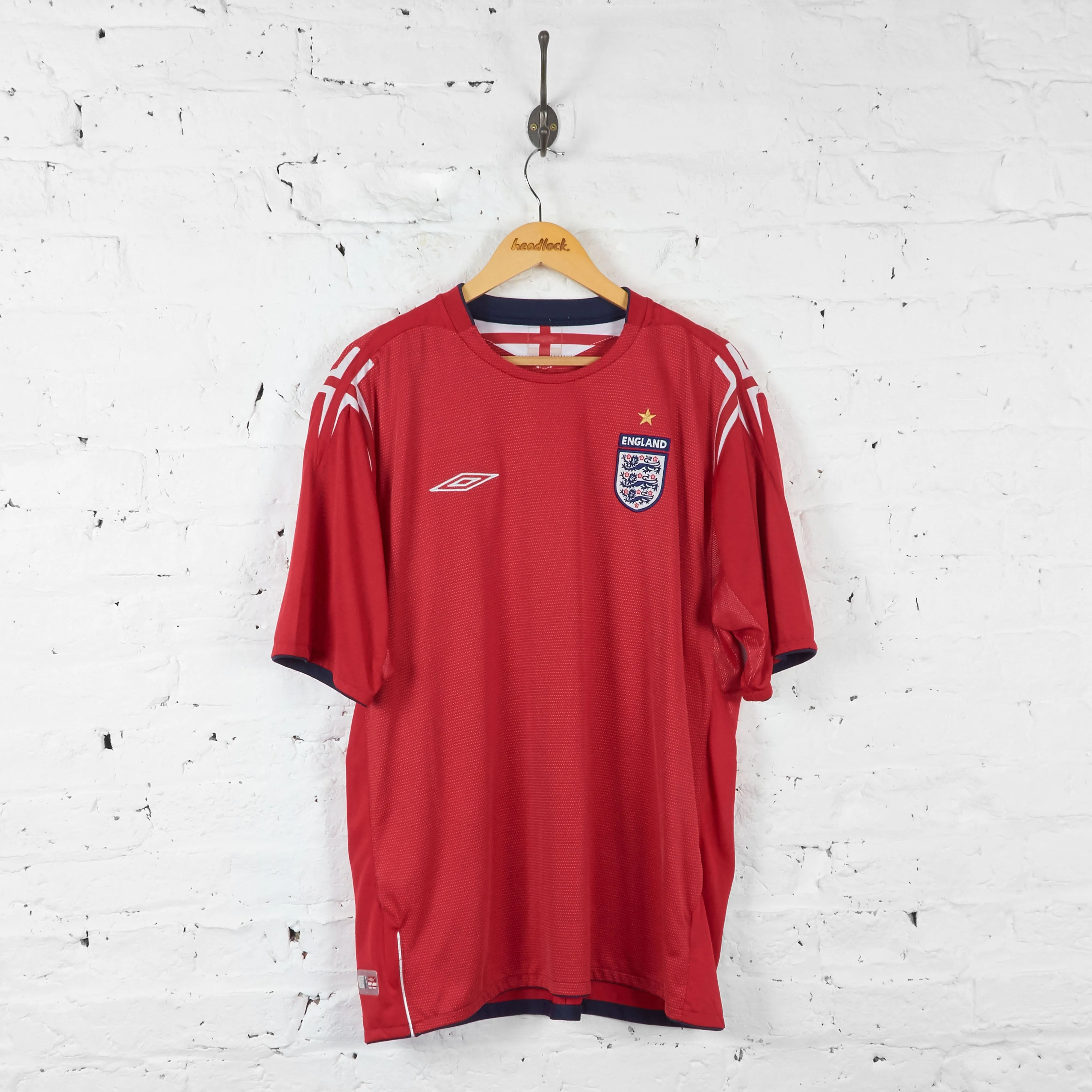 England 2006 Away Umbro Football Shirt - Red - XXL