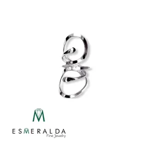Esmeralda’s Curved Silver Ring