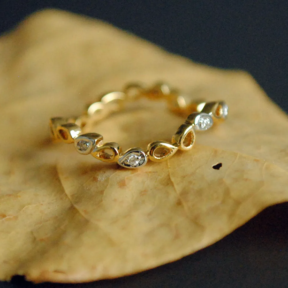 Eternity Wave Modern Curved Wedding Band in Solid Gold and Diamond