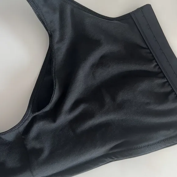 EVERVIOLET Maia Front Close Pocketed Bralette