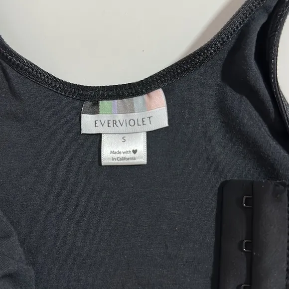 EVERVIOLET Maia Front Close Pocketed Bralette