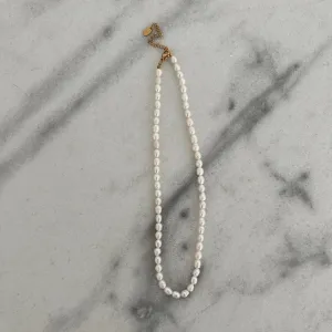 EVERYDAY PEARL NECKLACE