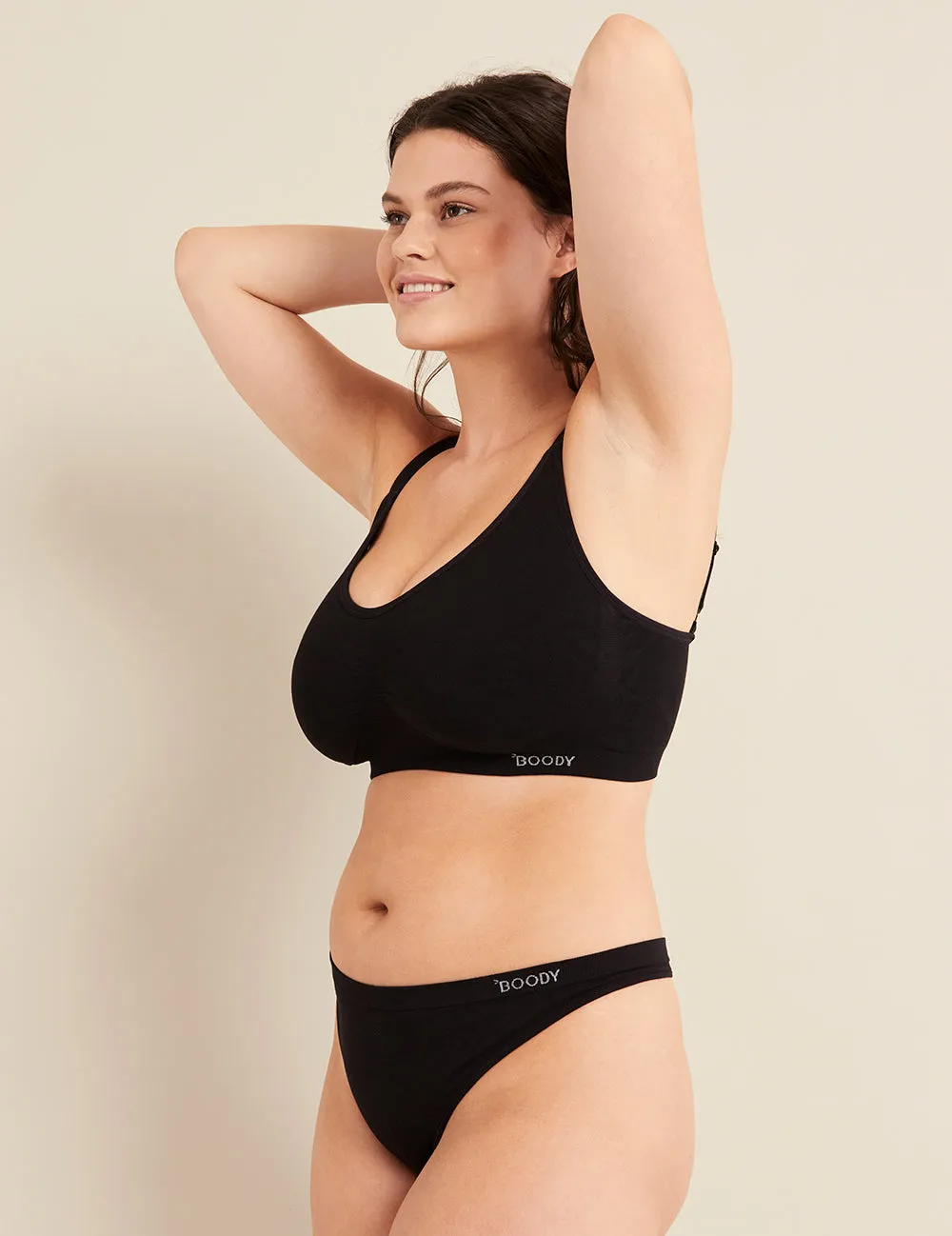Full Bust Wireless Bra - Black
