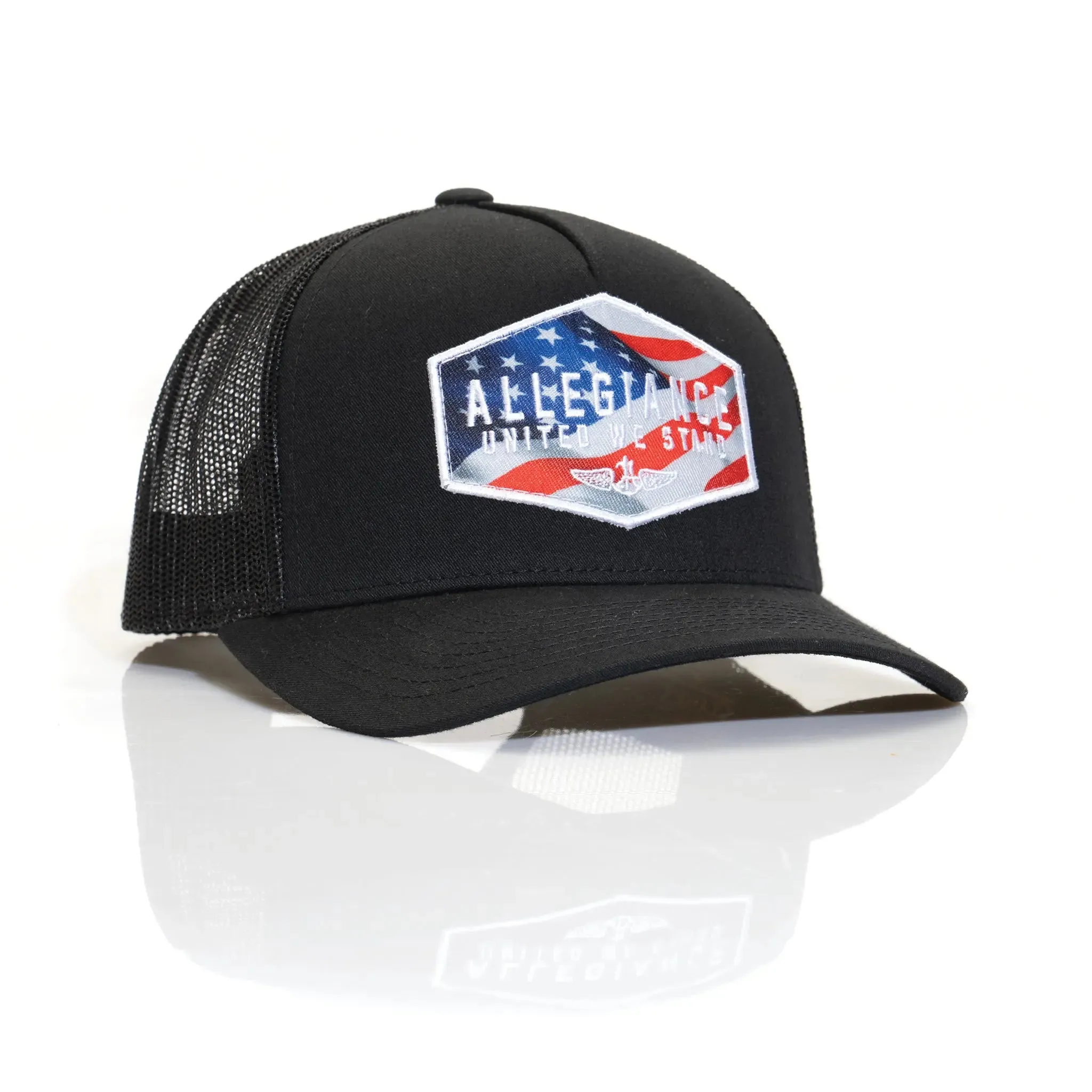 Glory Curved Trucker