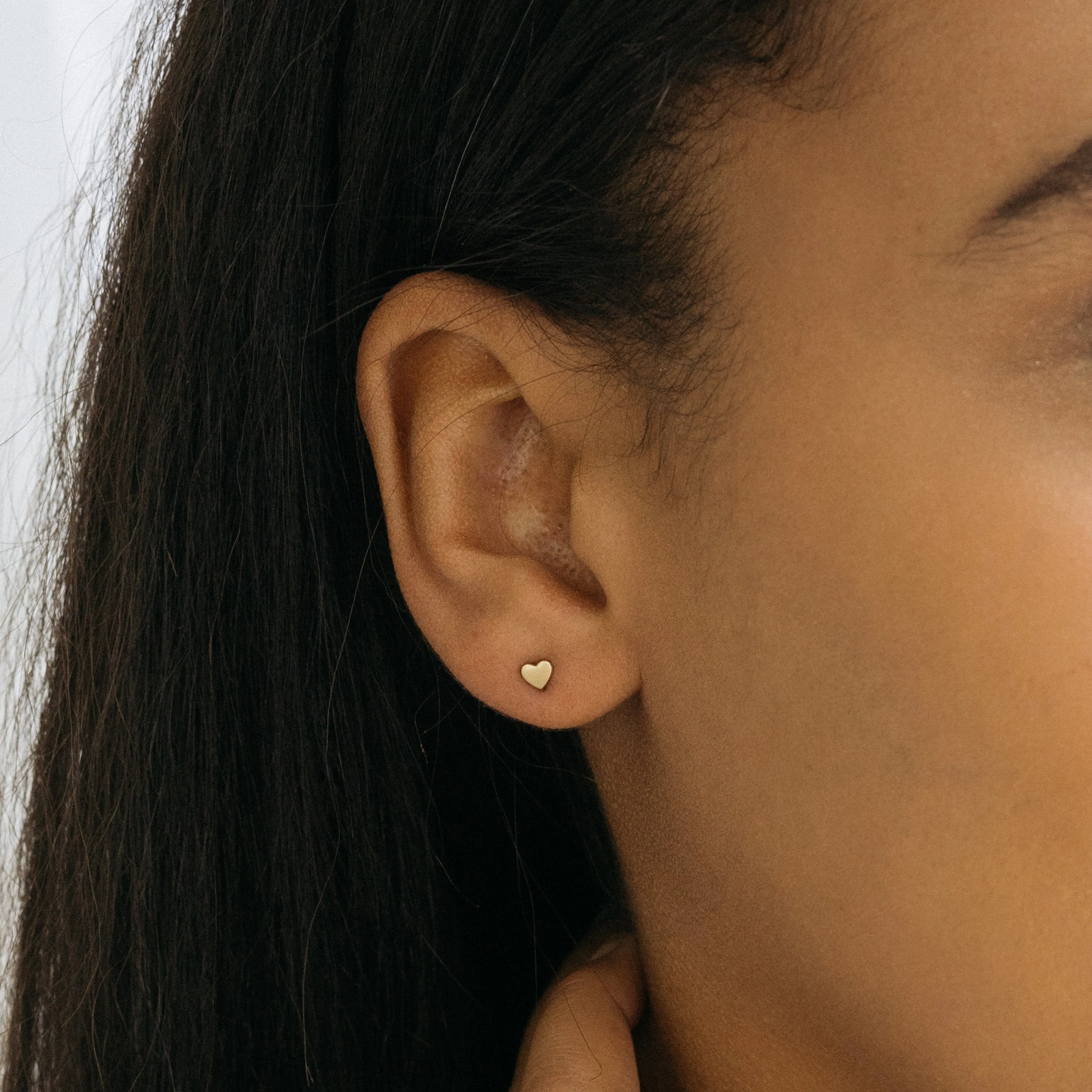 Gold Heart Stud Earrings - 3mm