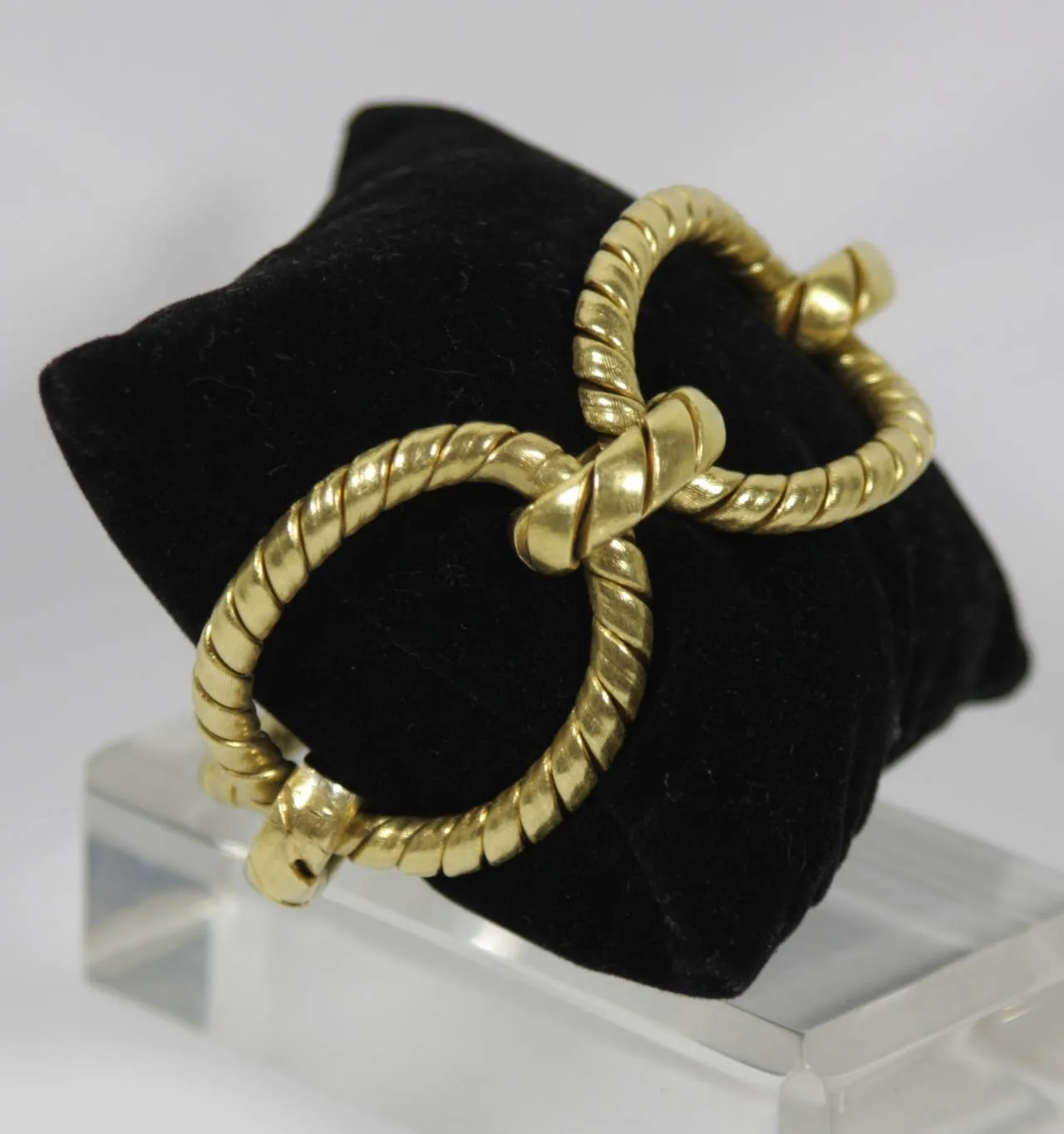 GOLD Textured Large Cable Link Bracelet 18 Karat Yellow Gold