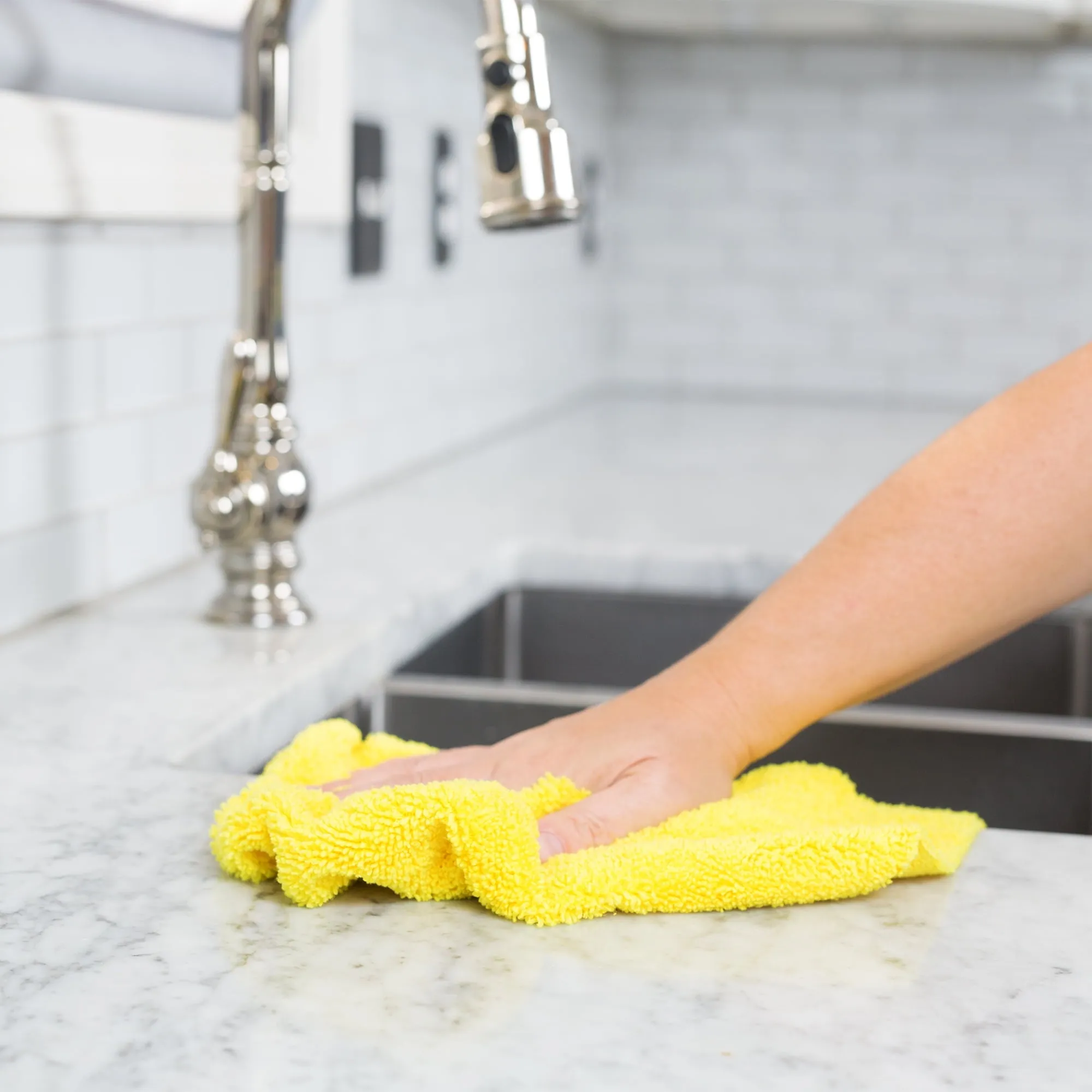 Great Value Multipurpose Microfiber Household Cleaning Cloth, 12 Count, Multicol