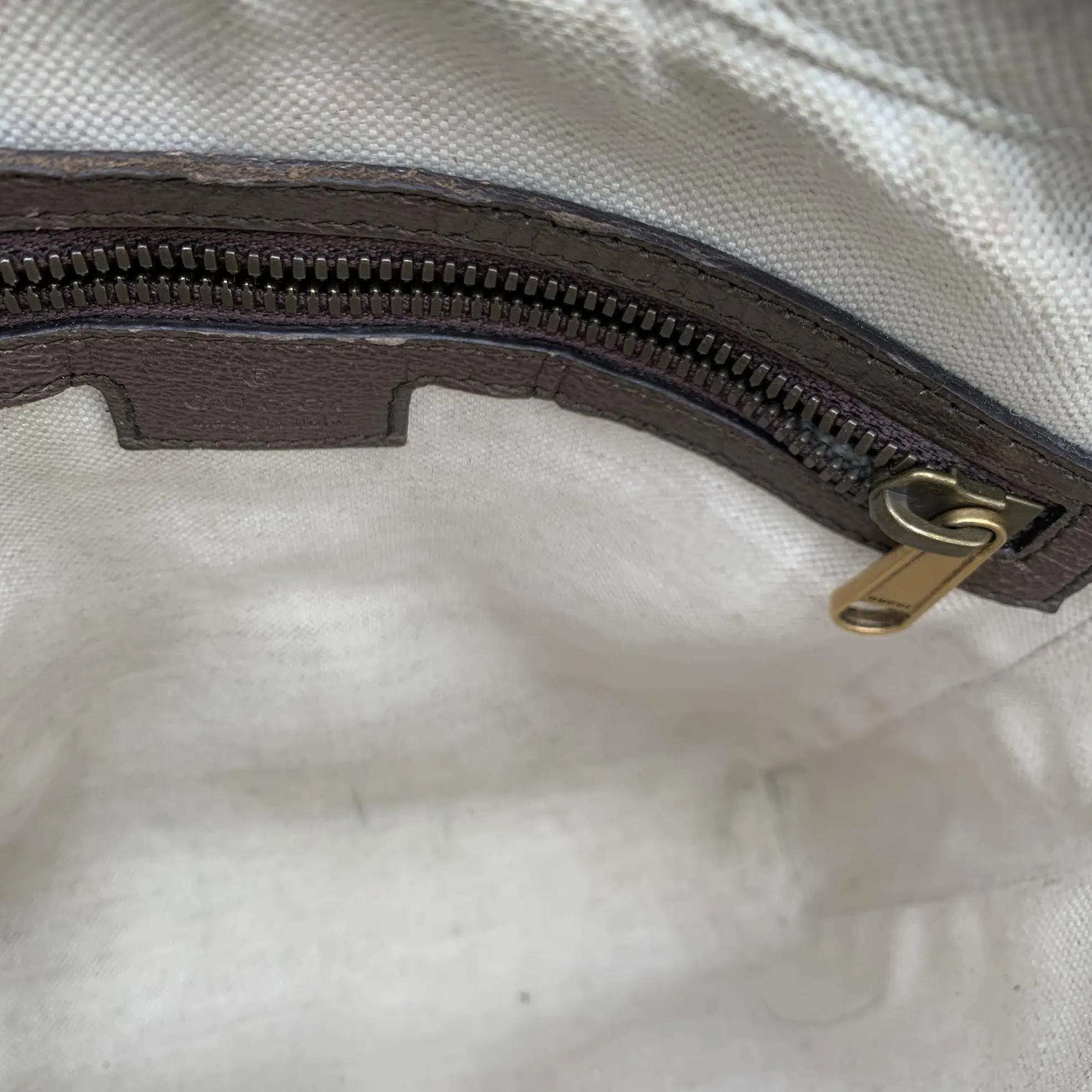 Gucci GG Messenger Bag