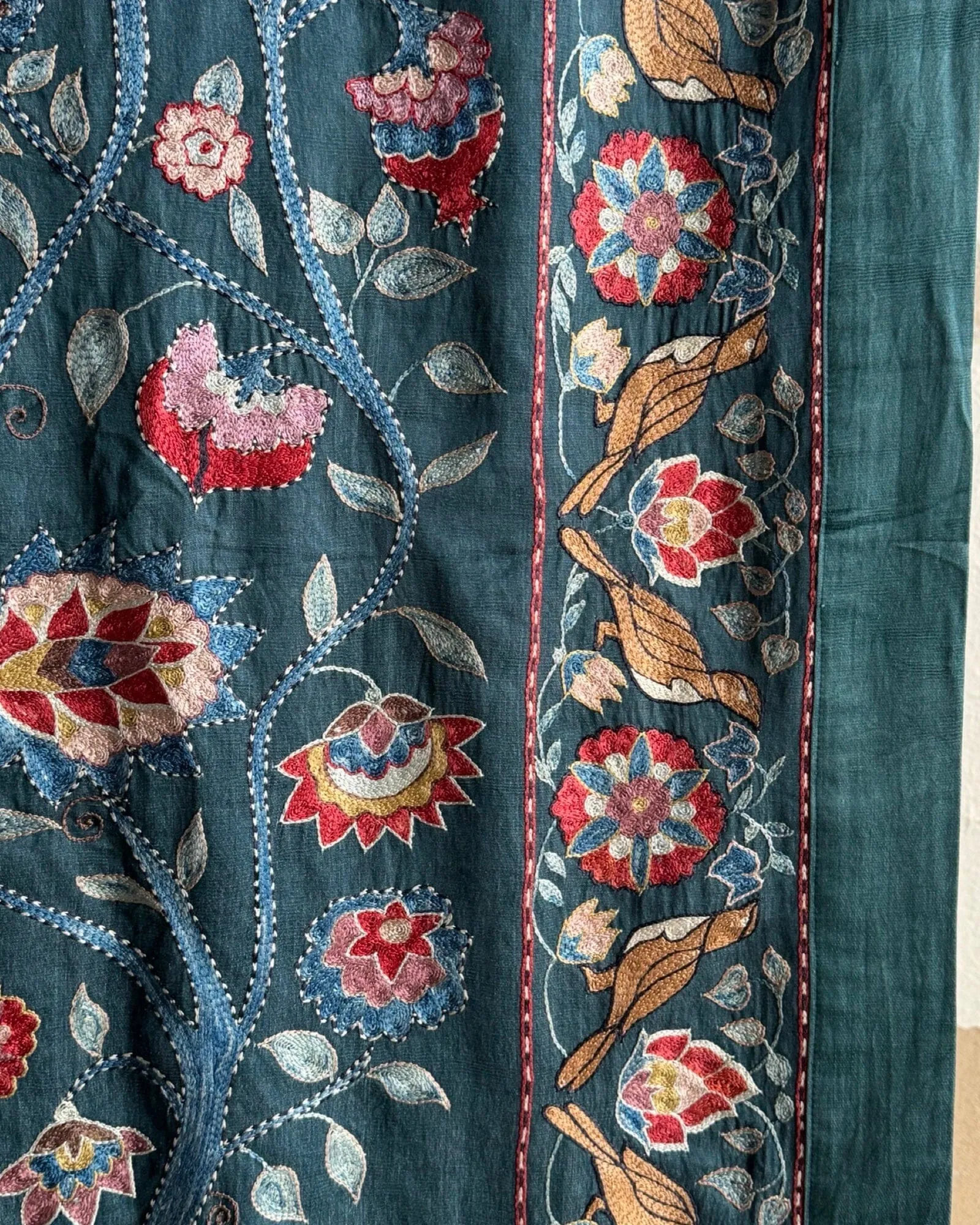 Hand Stitched Suzani (CSSU086524 | )